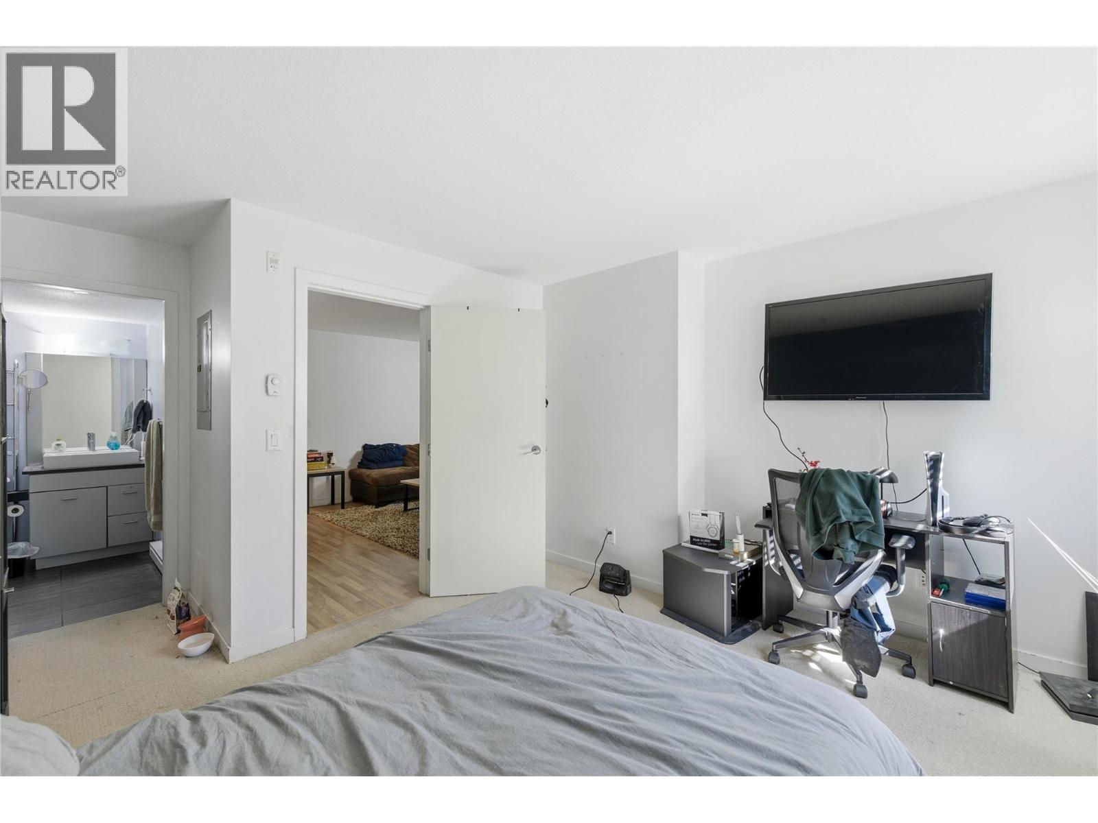 547 Yates Road Unit# 214