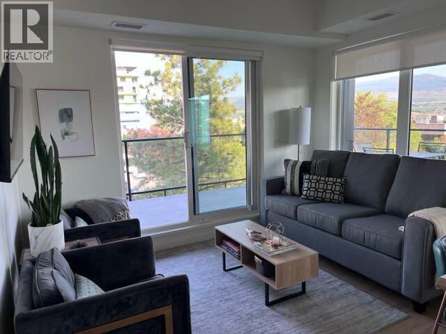 417 Cedar Avenue Unit# 402 Lot# SL10