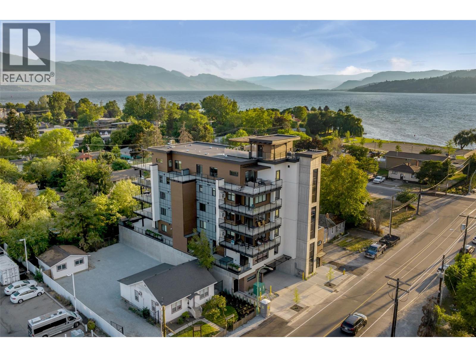 417 Cedar Avenue Unit# 402 Lot# SL10