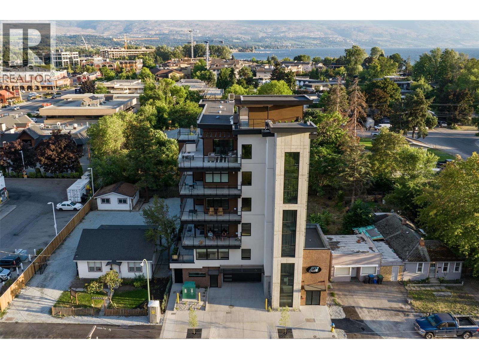 417 Cedar Avenue Unit# 402 Lot# SL10