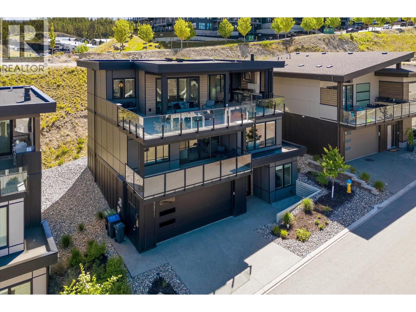 3311 Aspen Lane