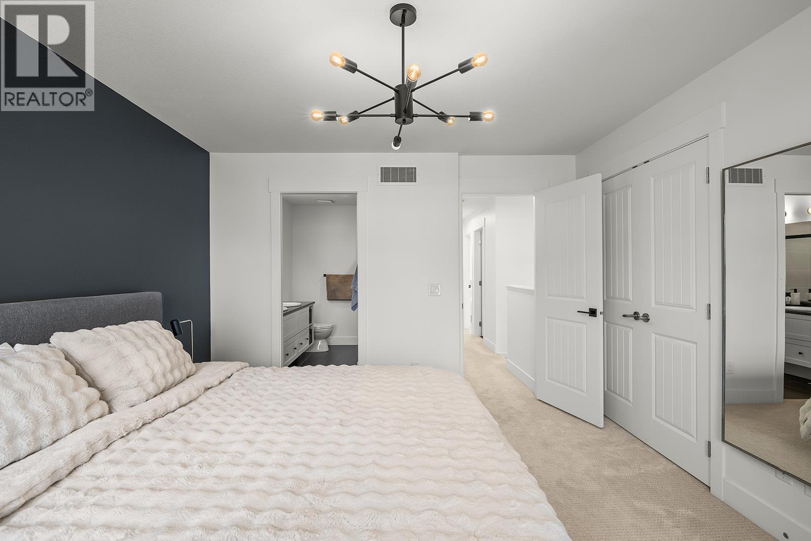 600 Sherwood Road Unit# 45