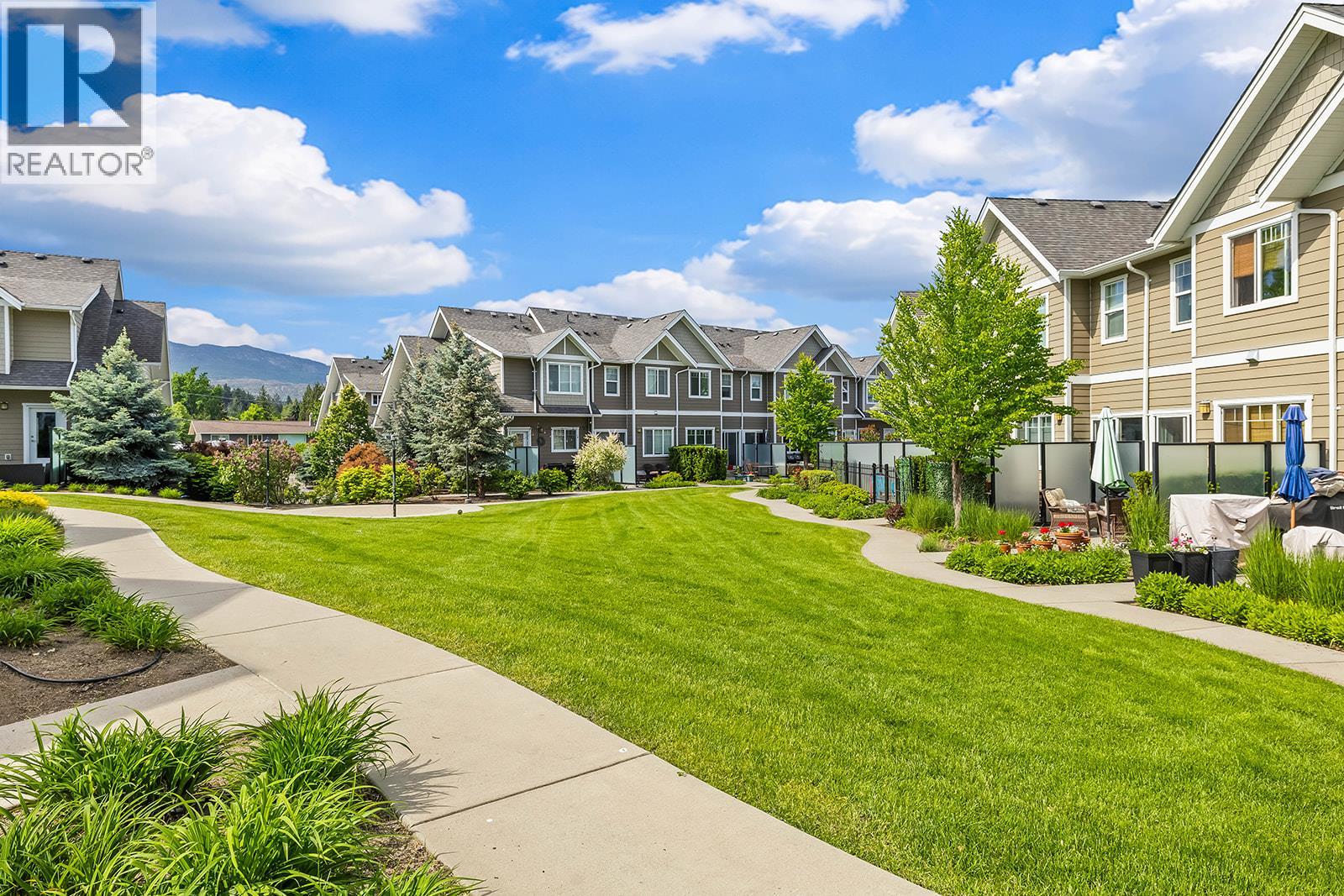 600 Sherwood Road Unit# 45