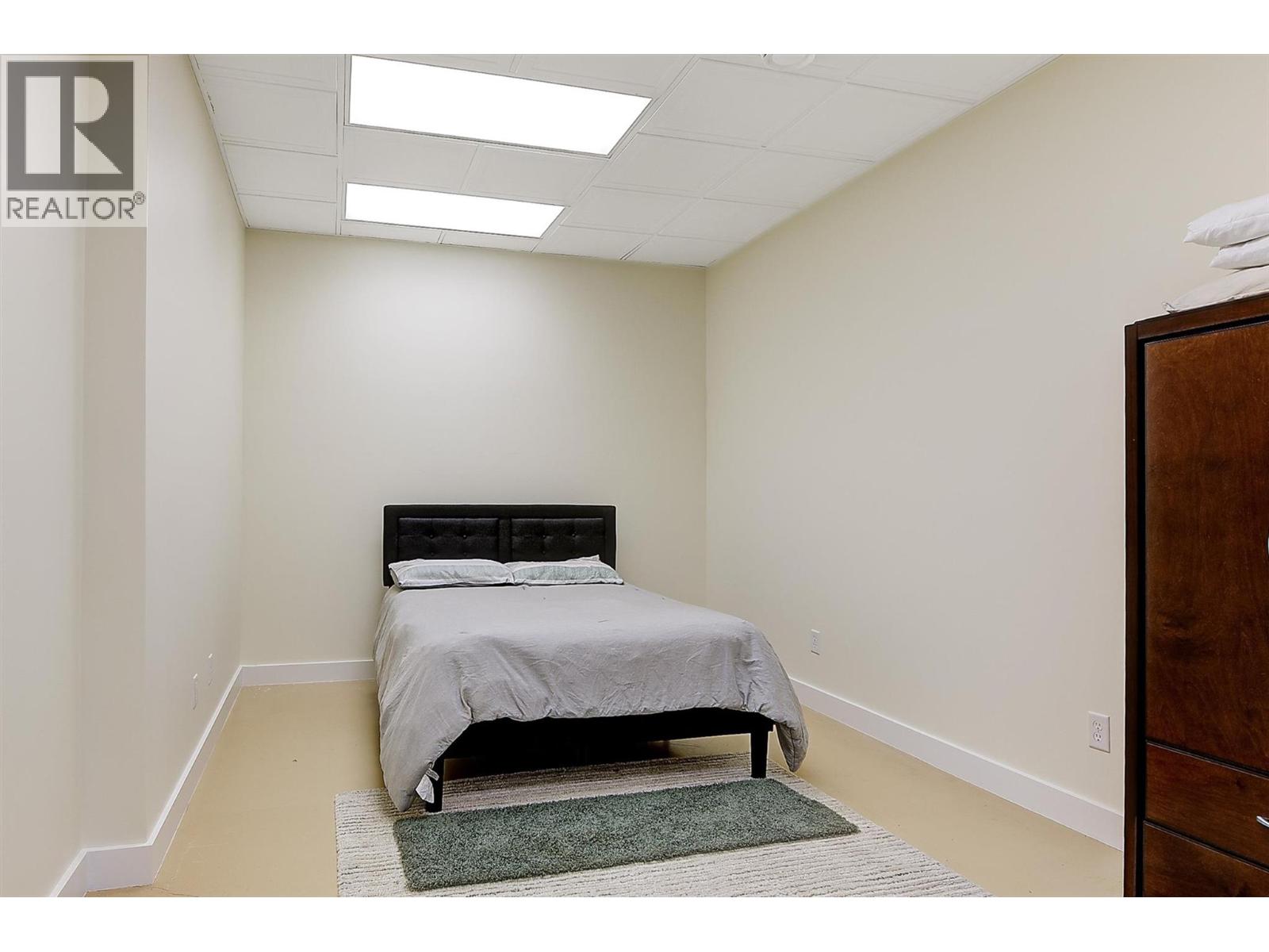 2240 Terrero Place