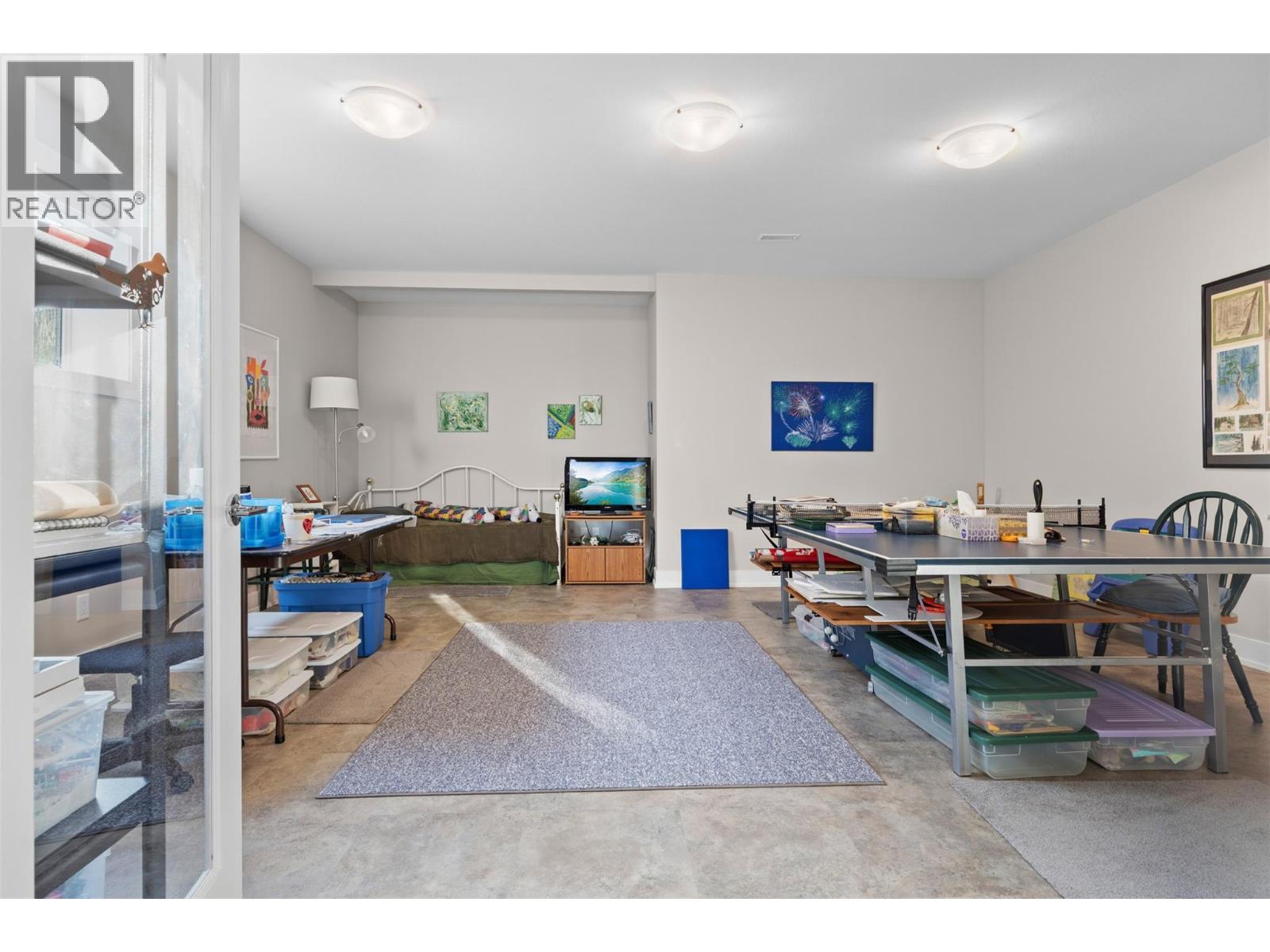 2589 Sylvia Road