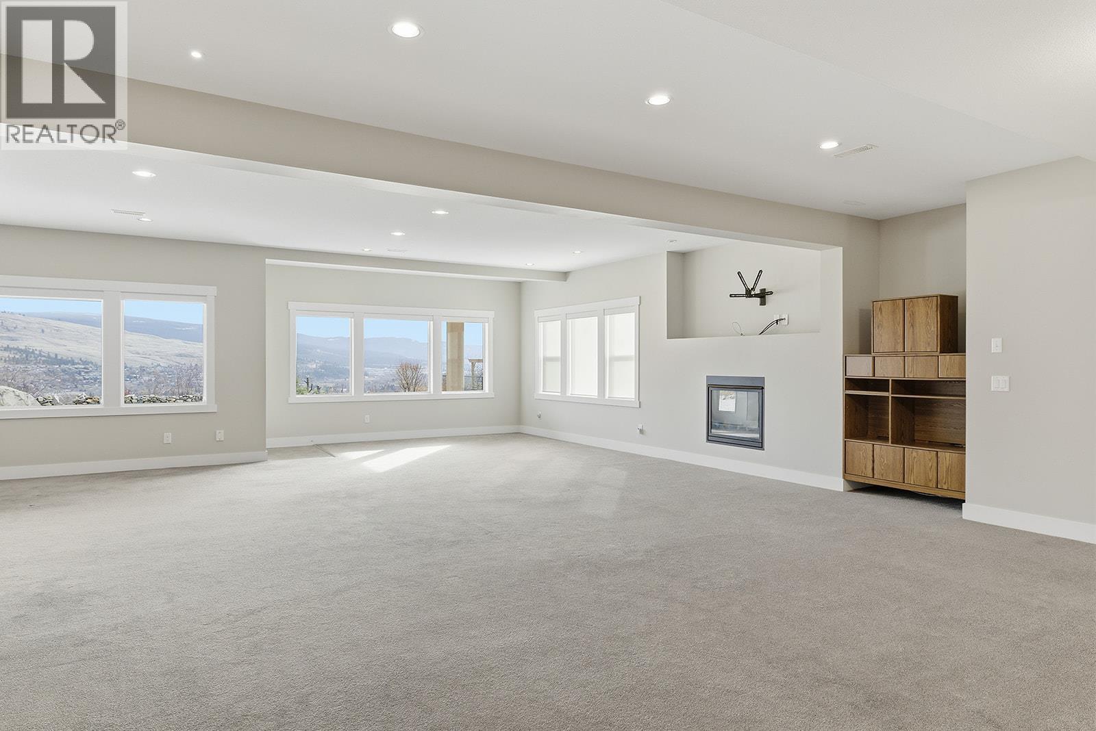 2589 Sylvia Road