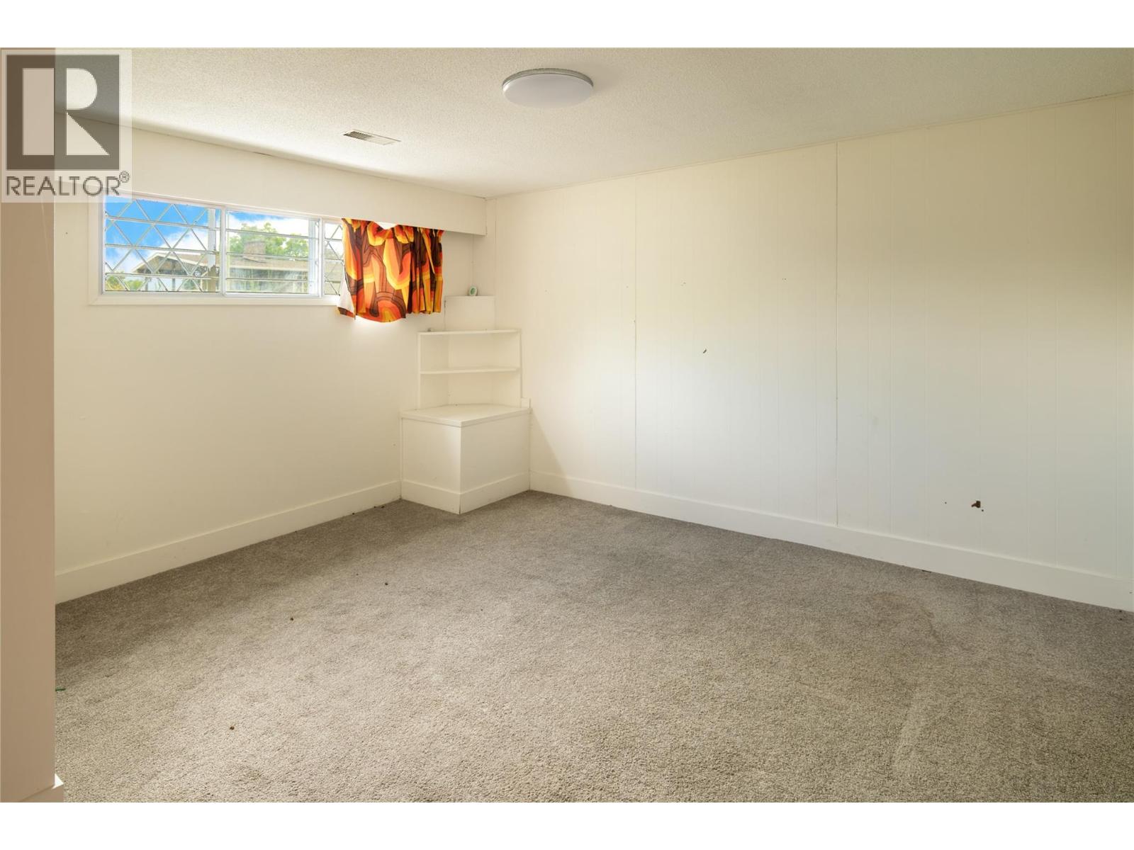 1738 Smithson Drive