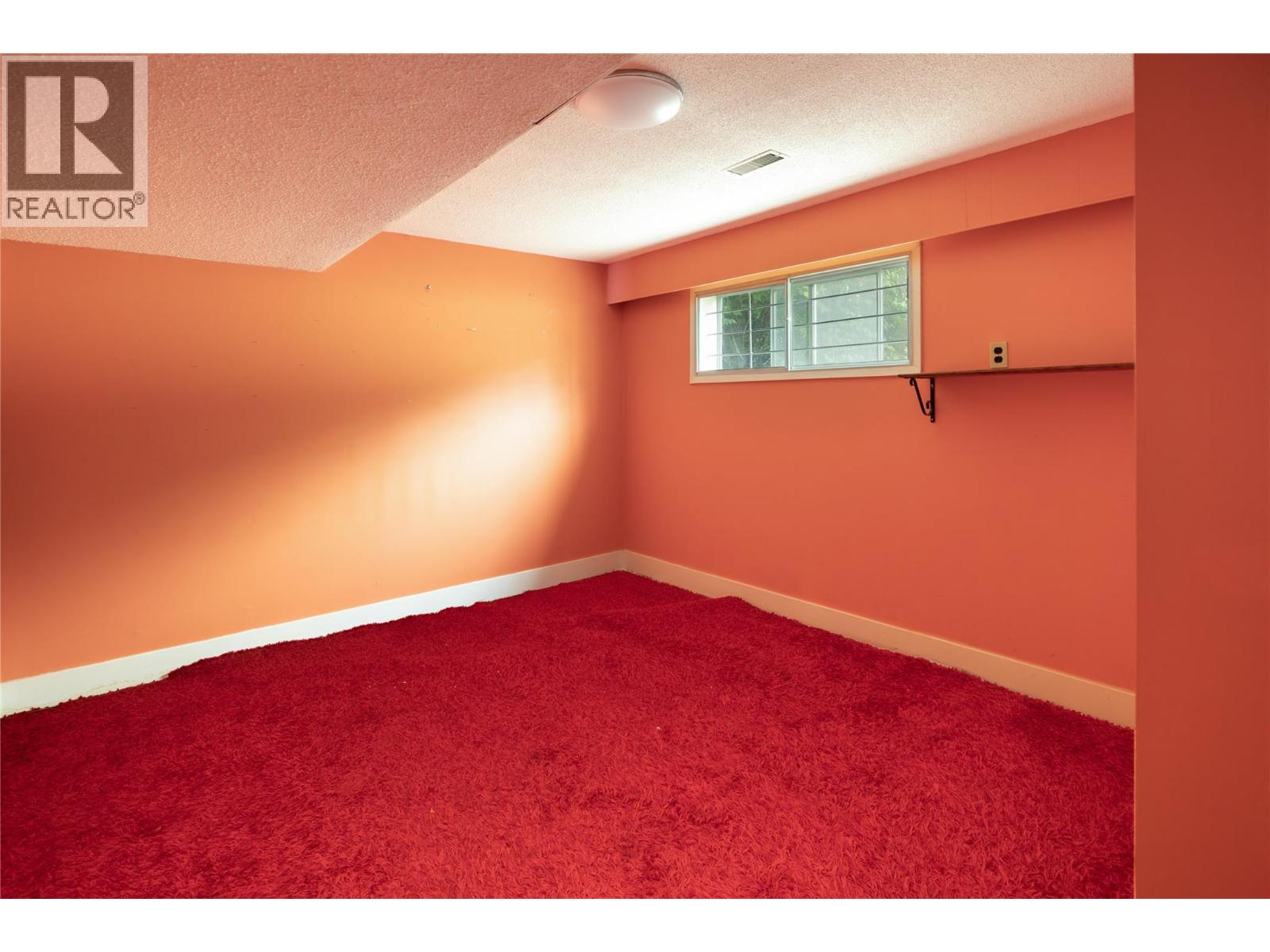 1738 Smithson Drive