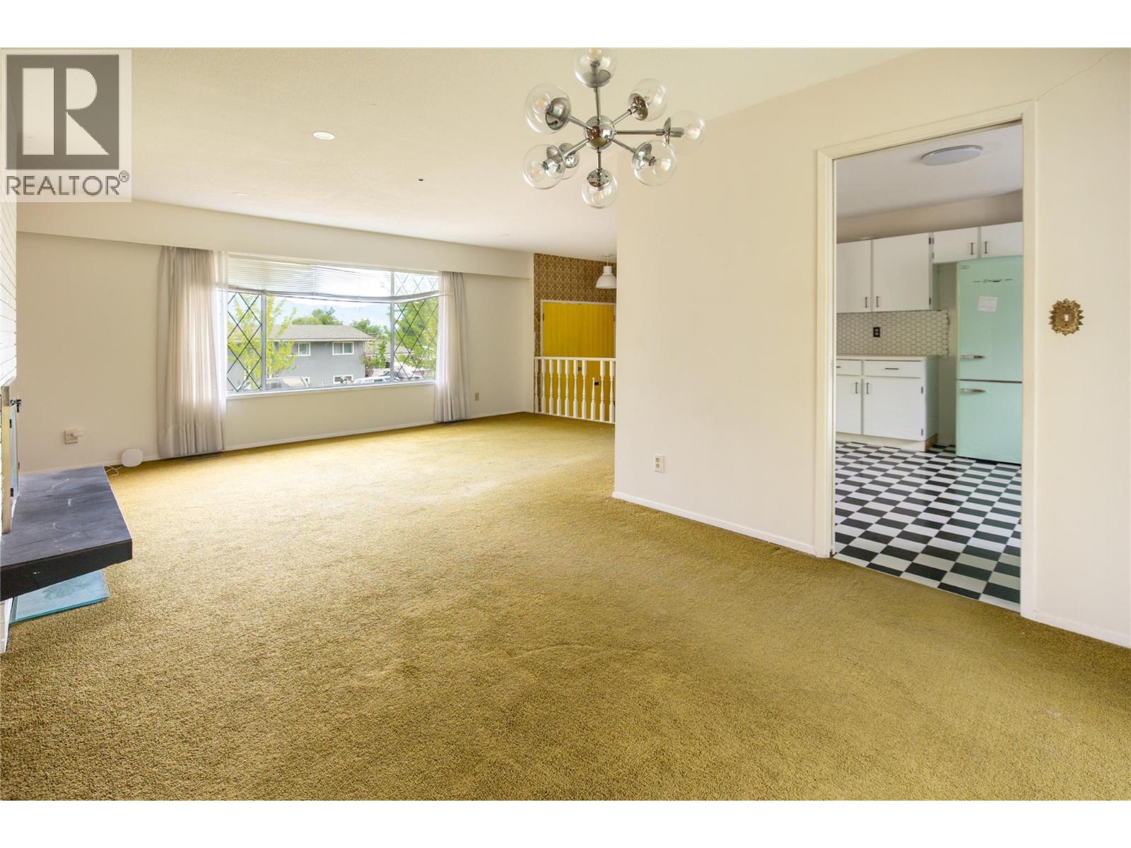 1738 Smithson Drive