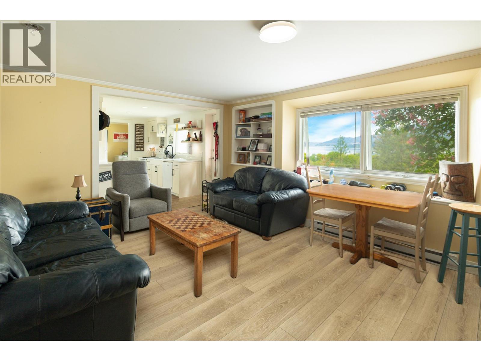 11251 ROBERTS Road