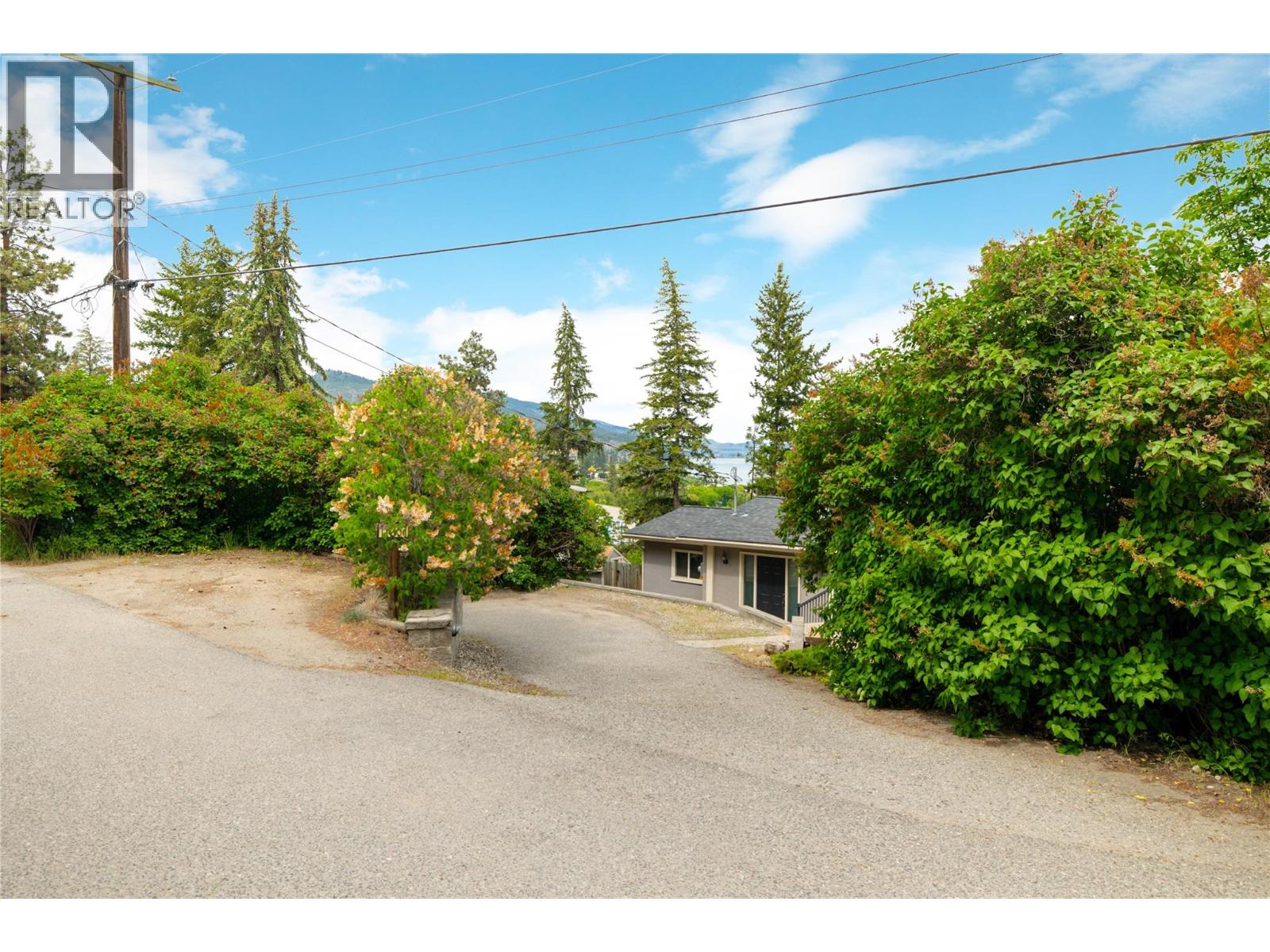 11251 ROBERTS Road