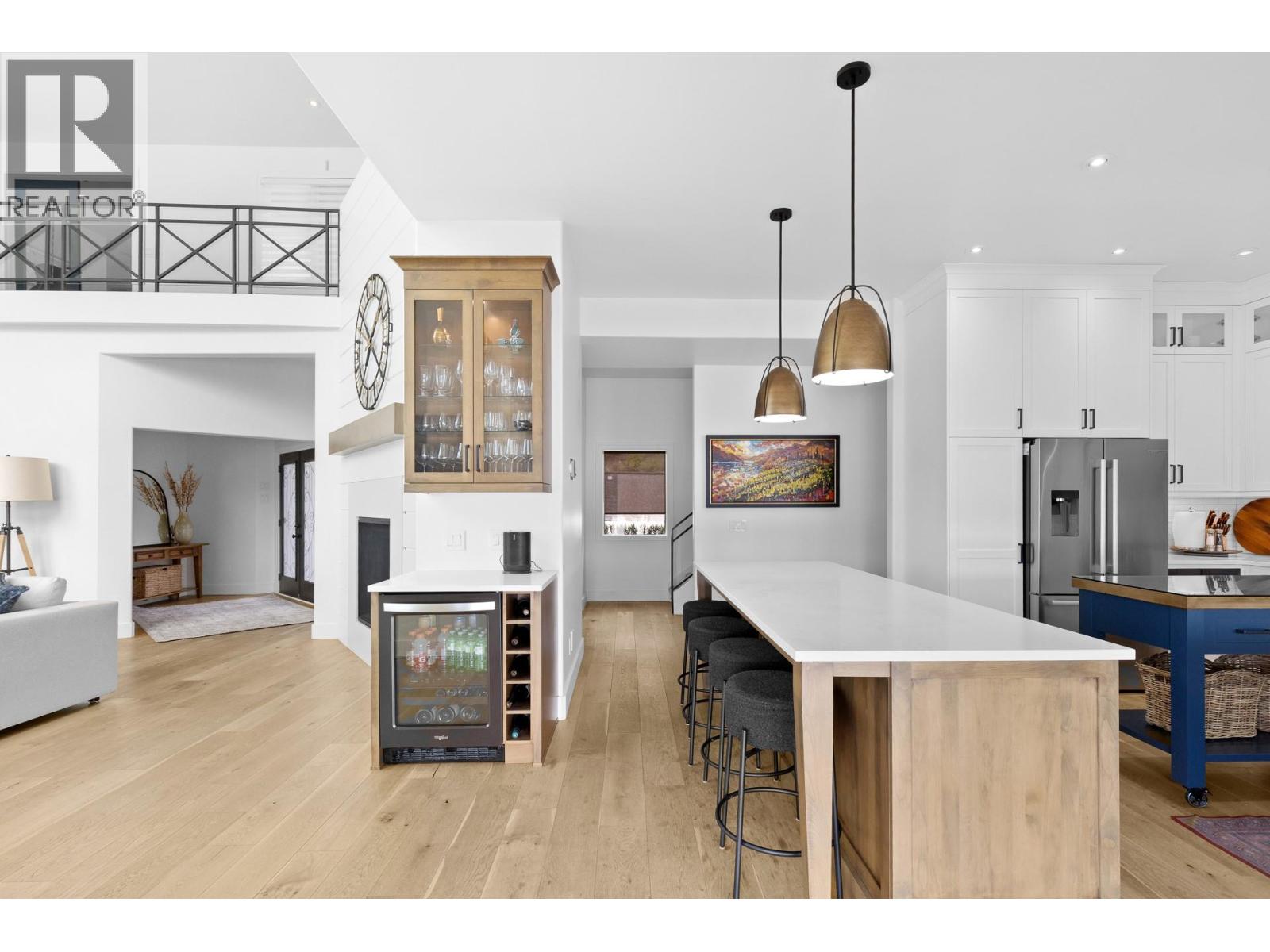 1069 Sunnyside Road