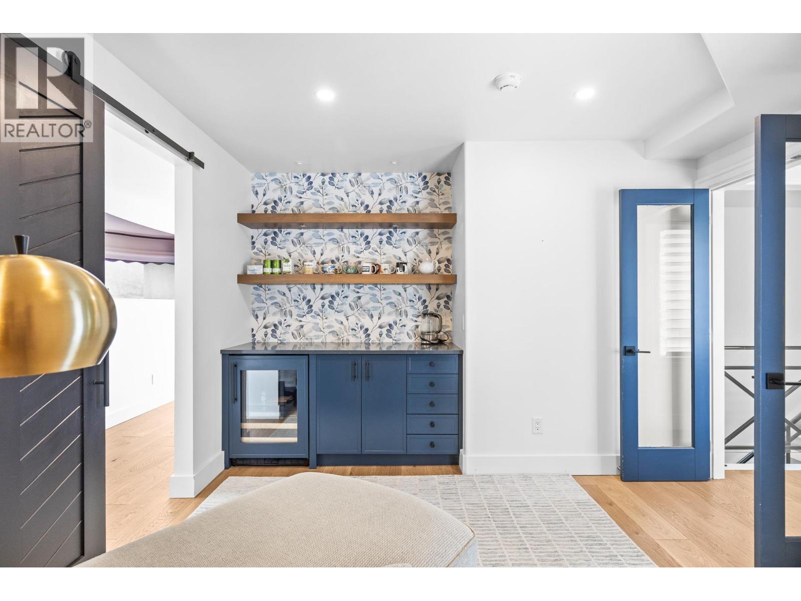 1069 Sunnyside Road
