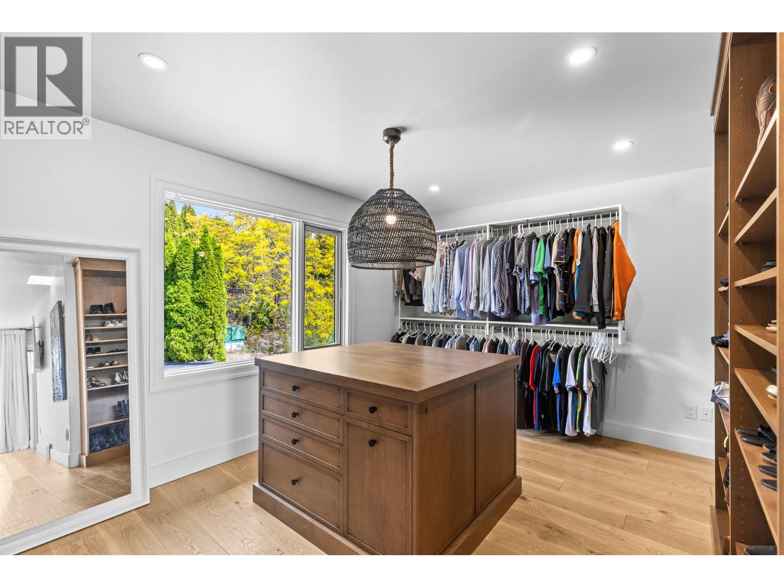 1069 Sunnyside Road