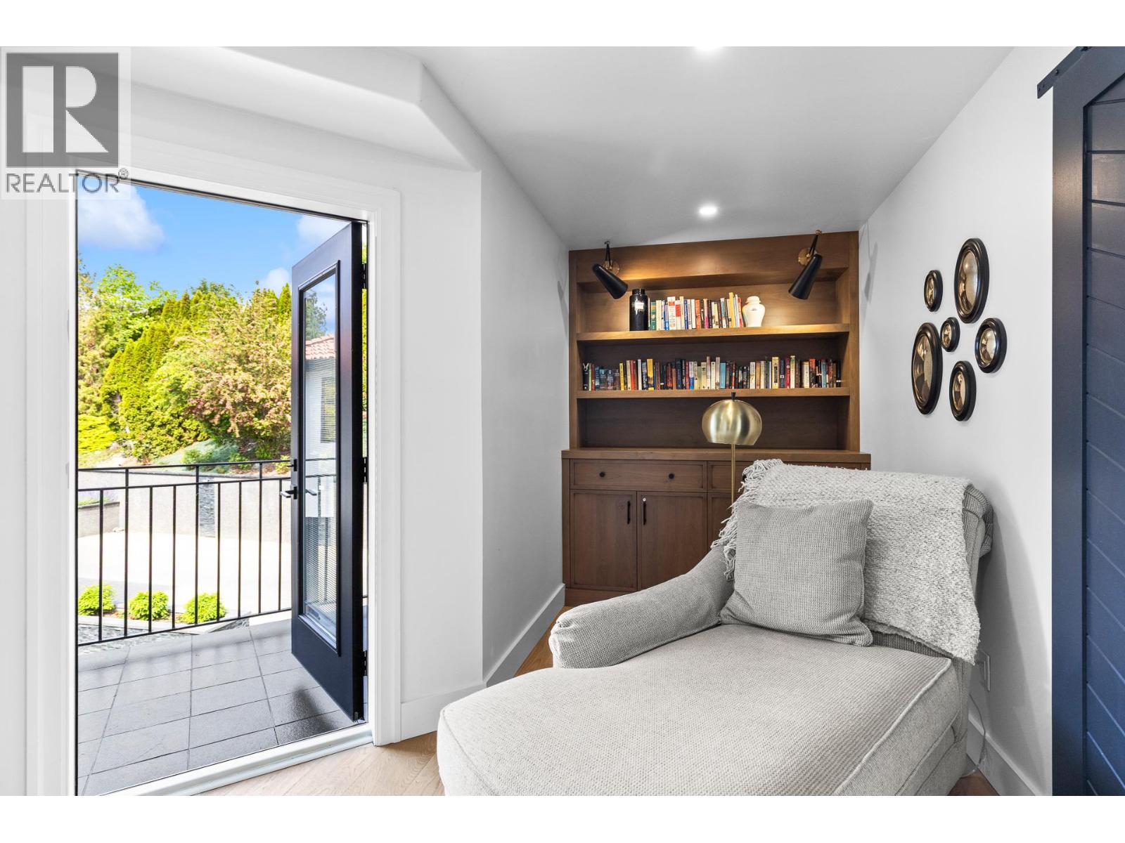 1069 Sunnyside Road