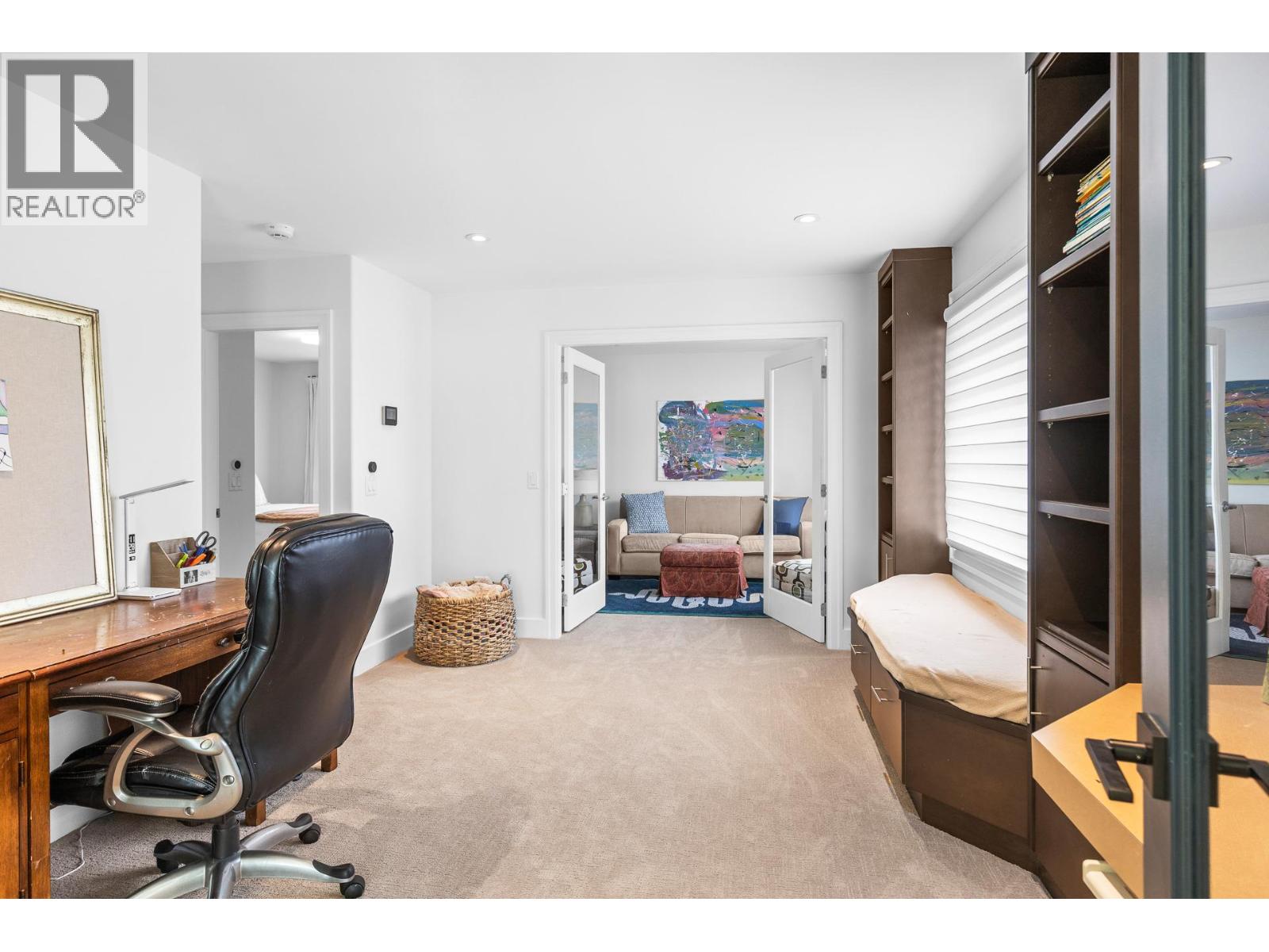 1069 Sunnyside Road