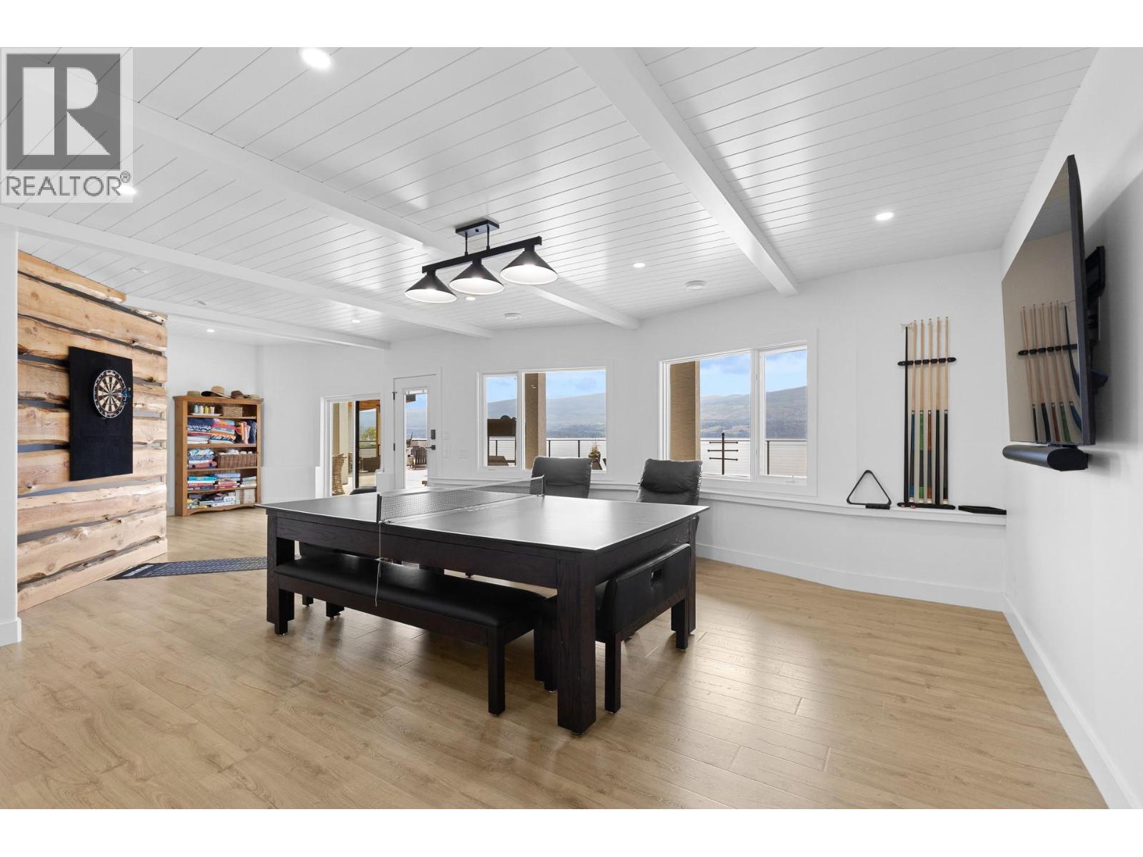 1069 Sunnyside Road