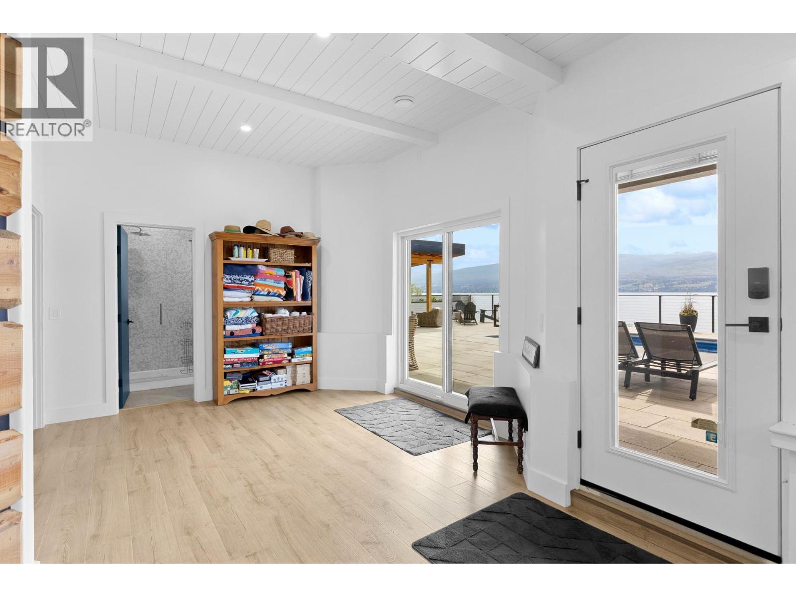 1069 Sunnyside Road