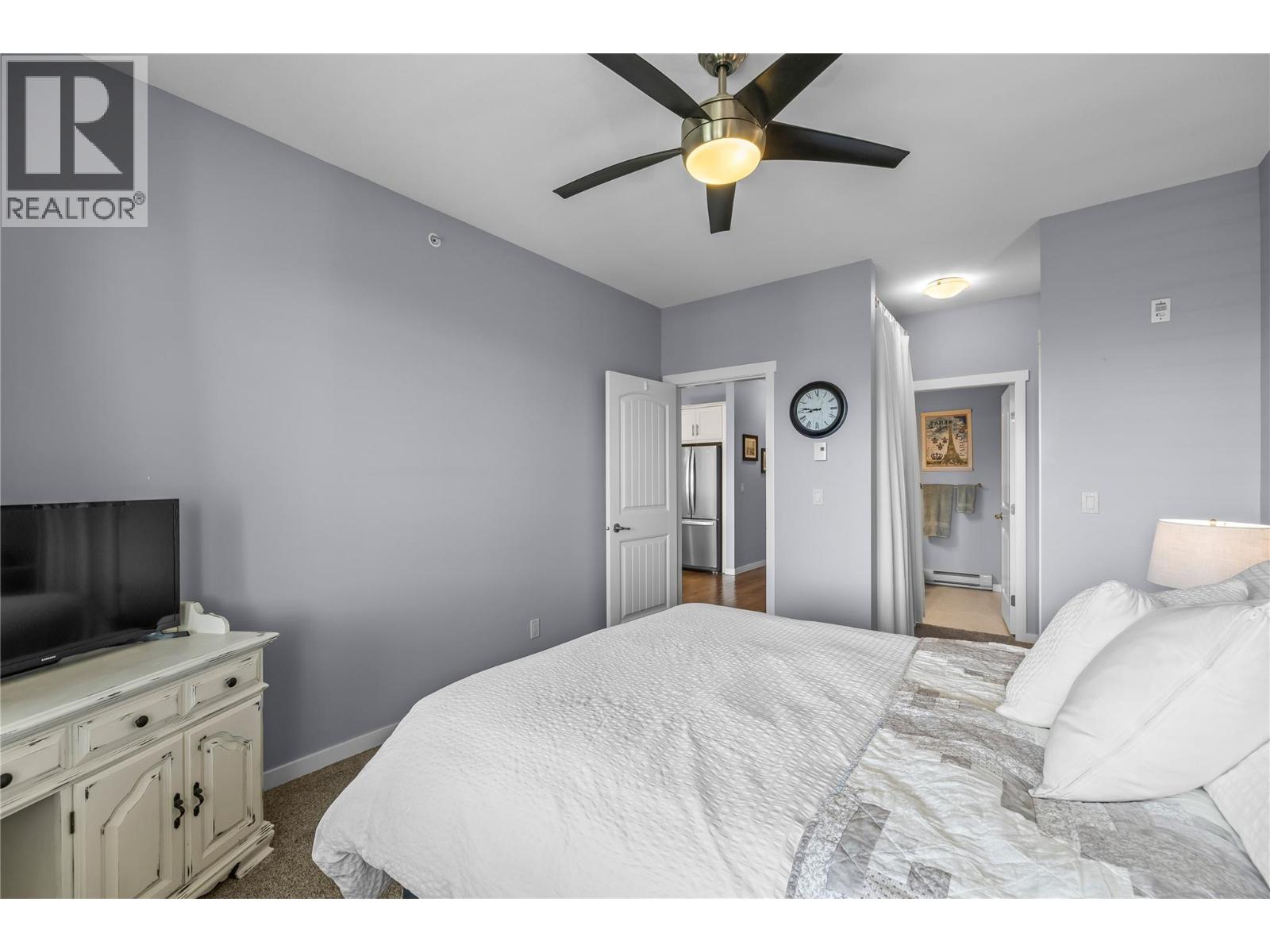 3735 Casorso Road Unit# 410