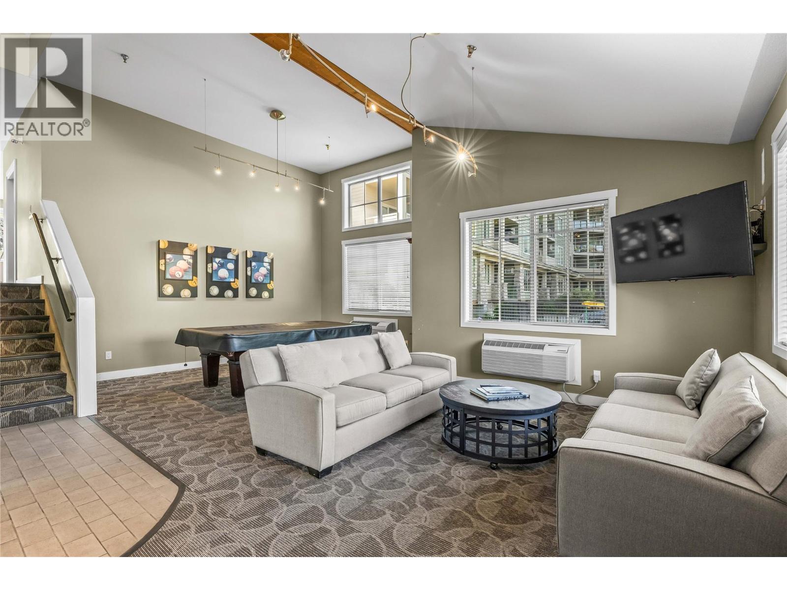 3735 Casorso Road Unit# 410