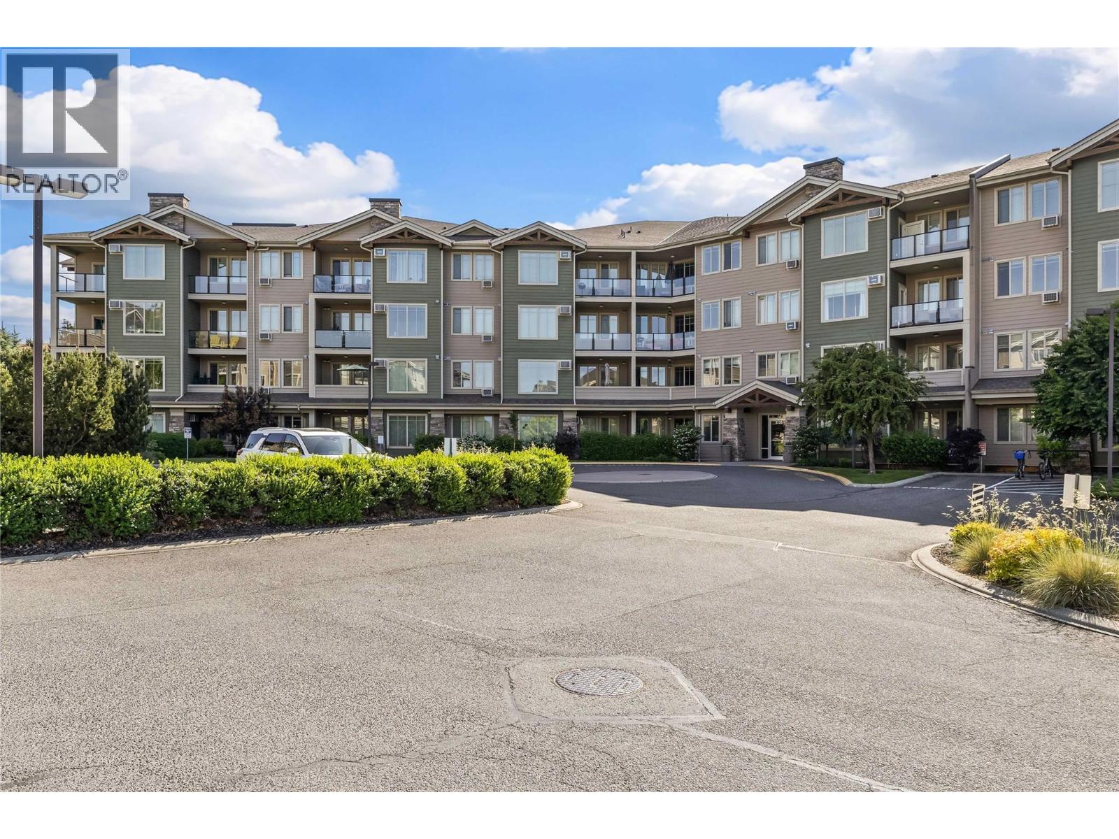 3735 Casorso Road Unit# 410