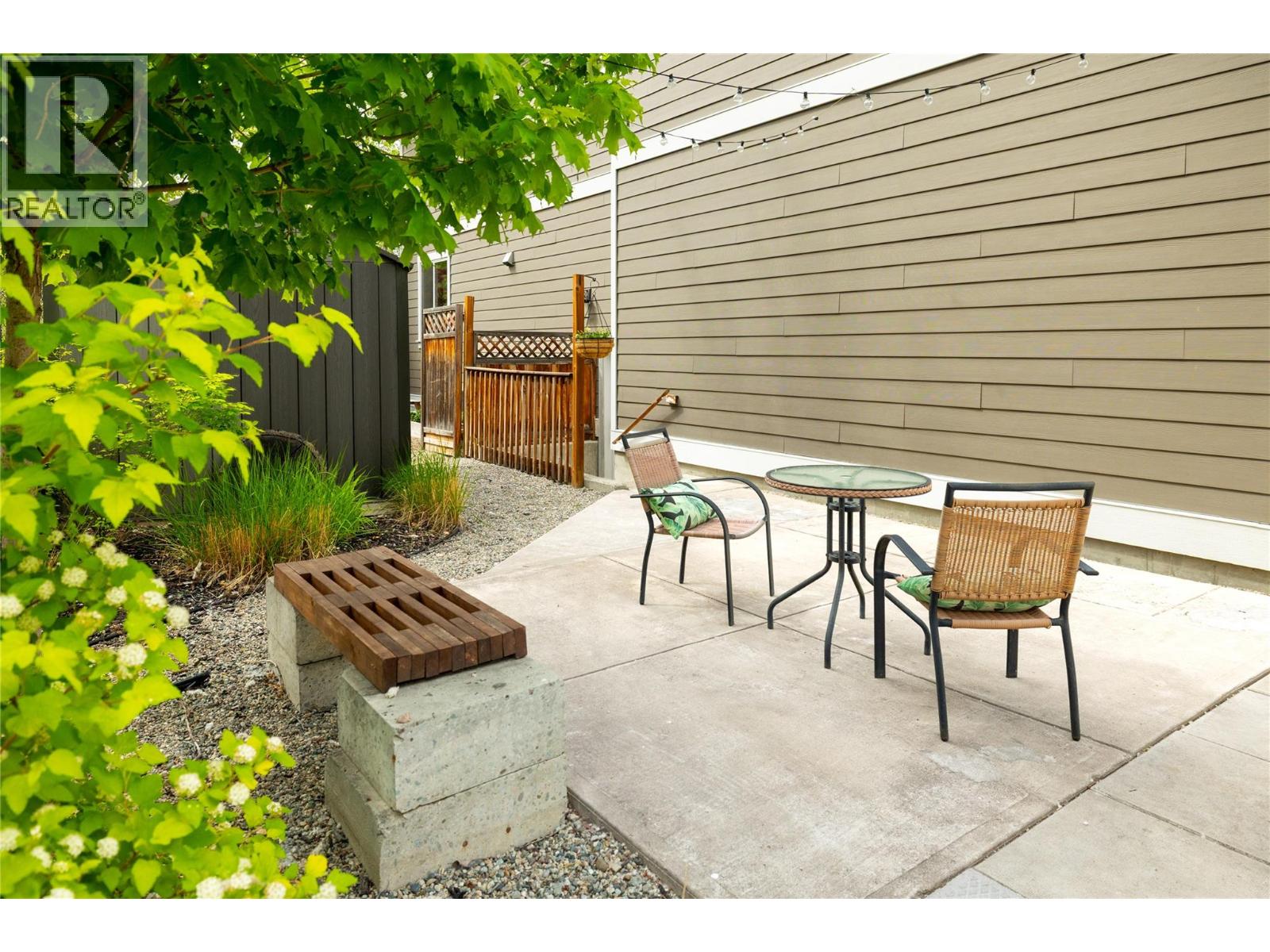 1209 Bergamot Avenue