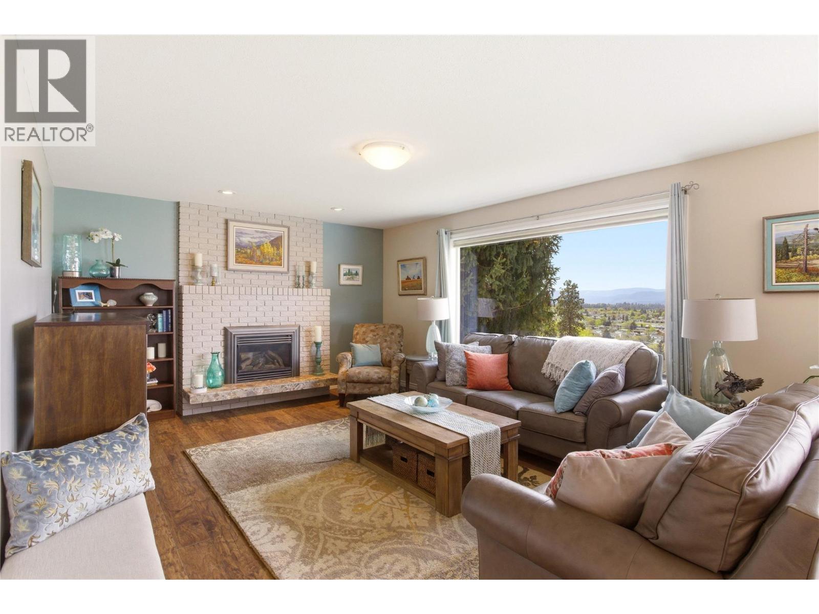 869 McKenzie Road