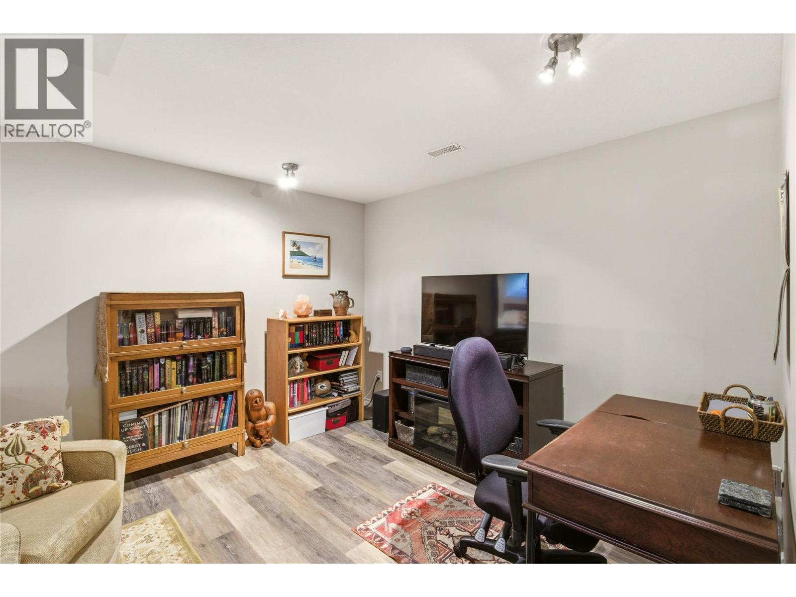 869 McKenzie Road