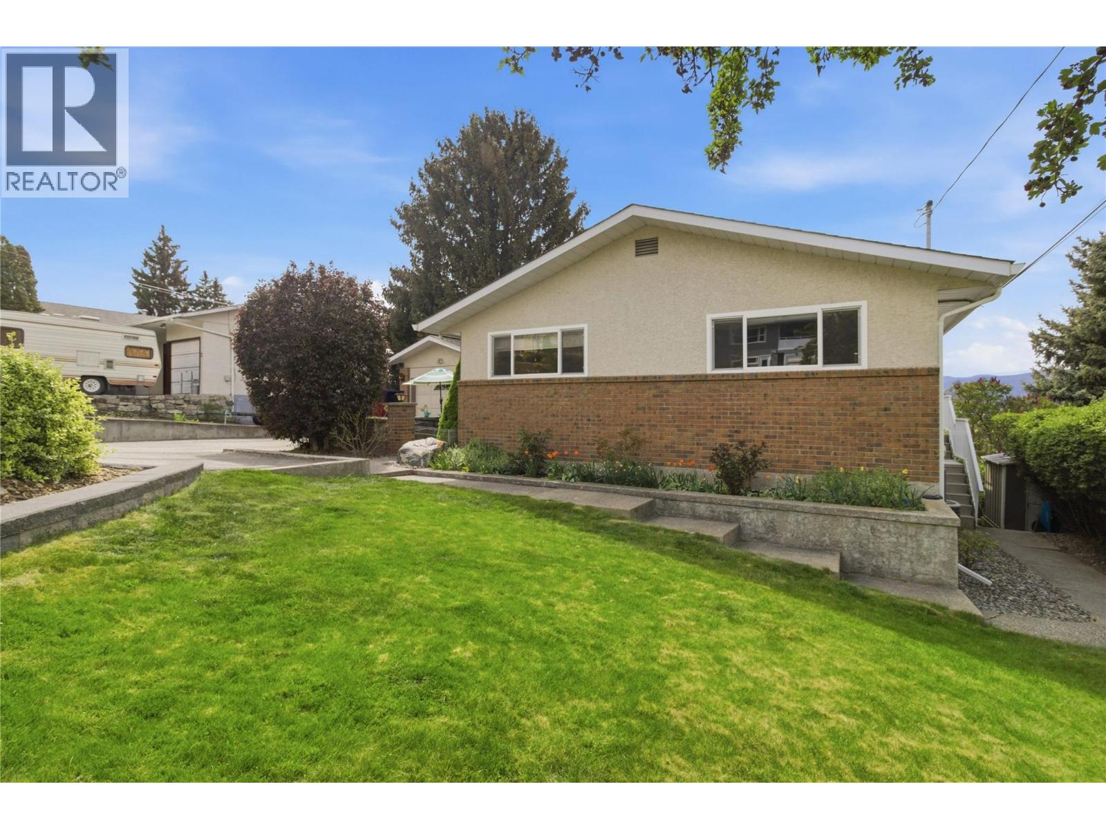 869 McKenzie Road