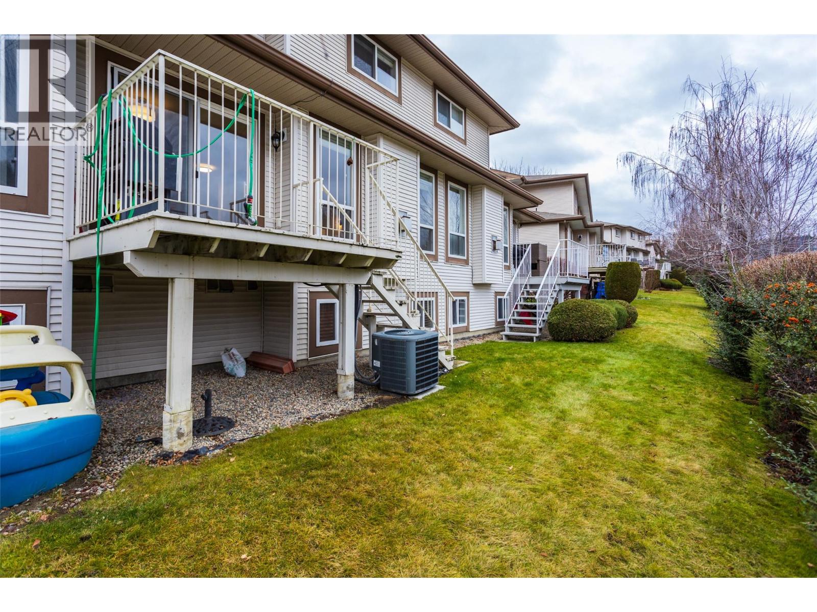 133 Wyndham Crescent Unit# 115
