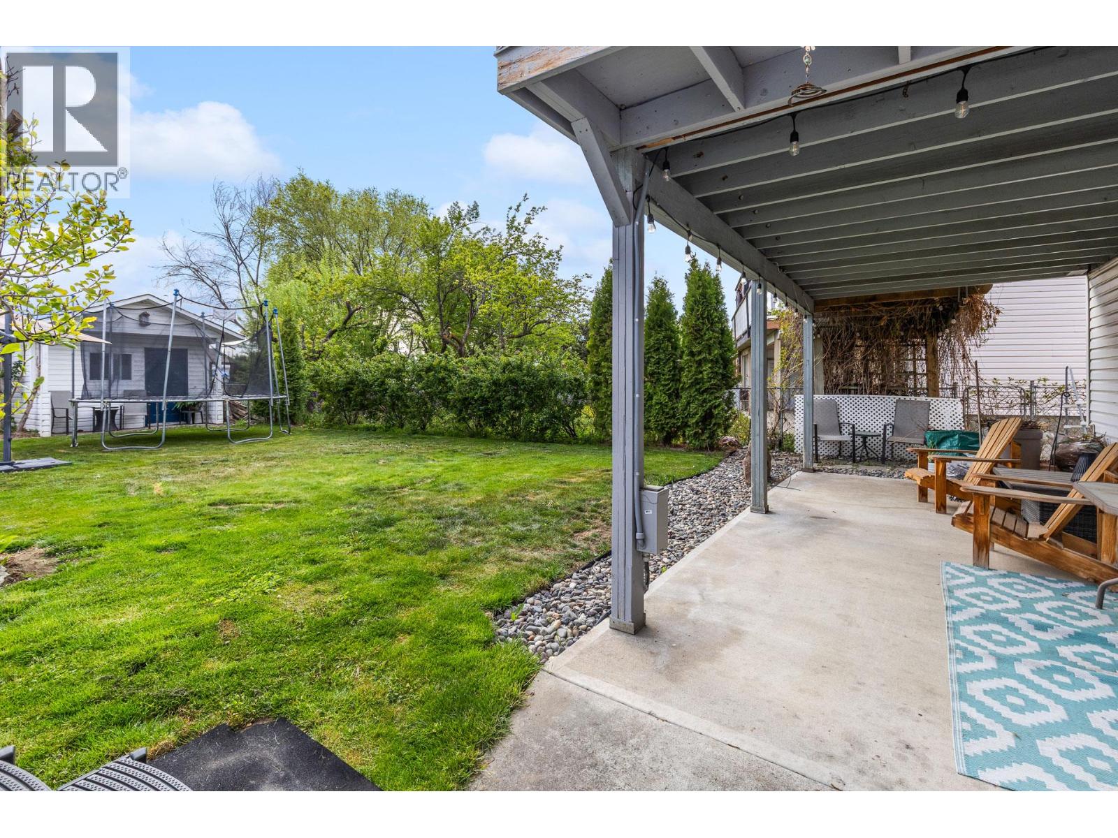 845 Hollydell Road