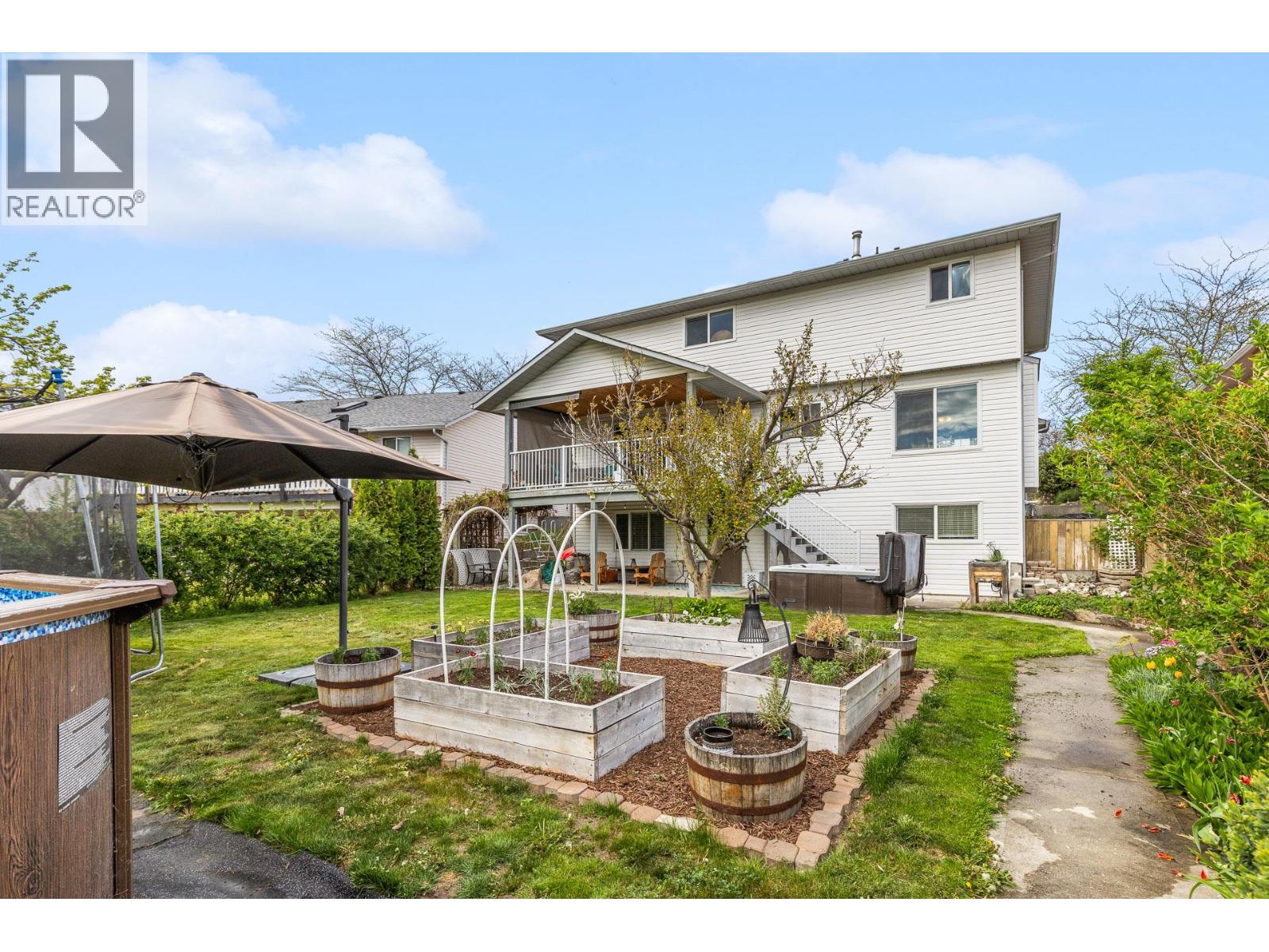 845 Hollydell Road
