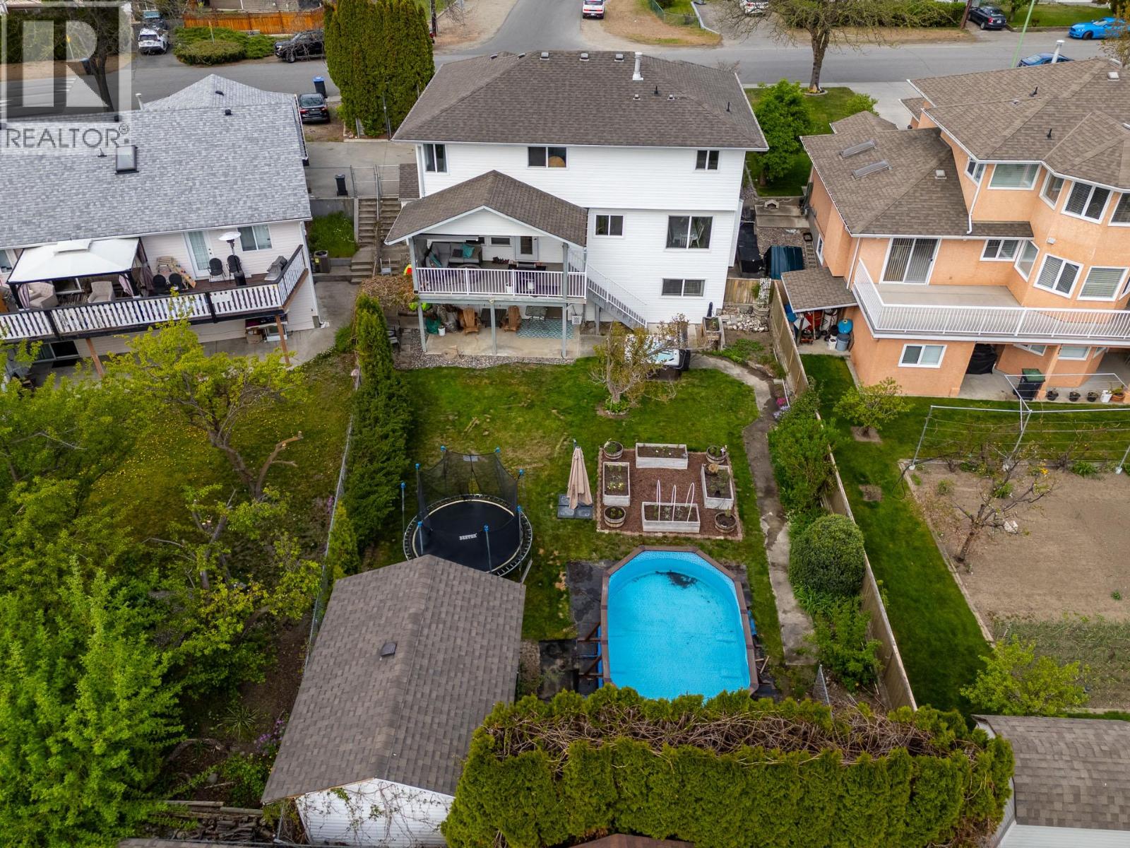 845 Hollydell Road