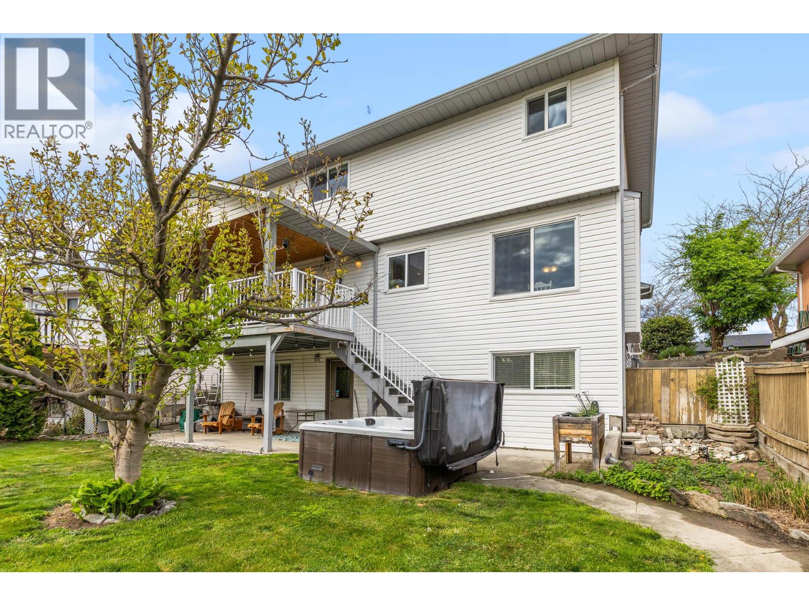 845 Hollydell Road