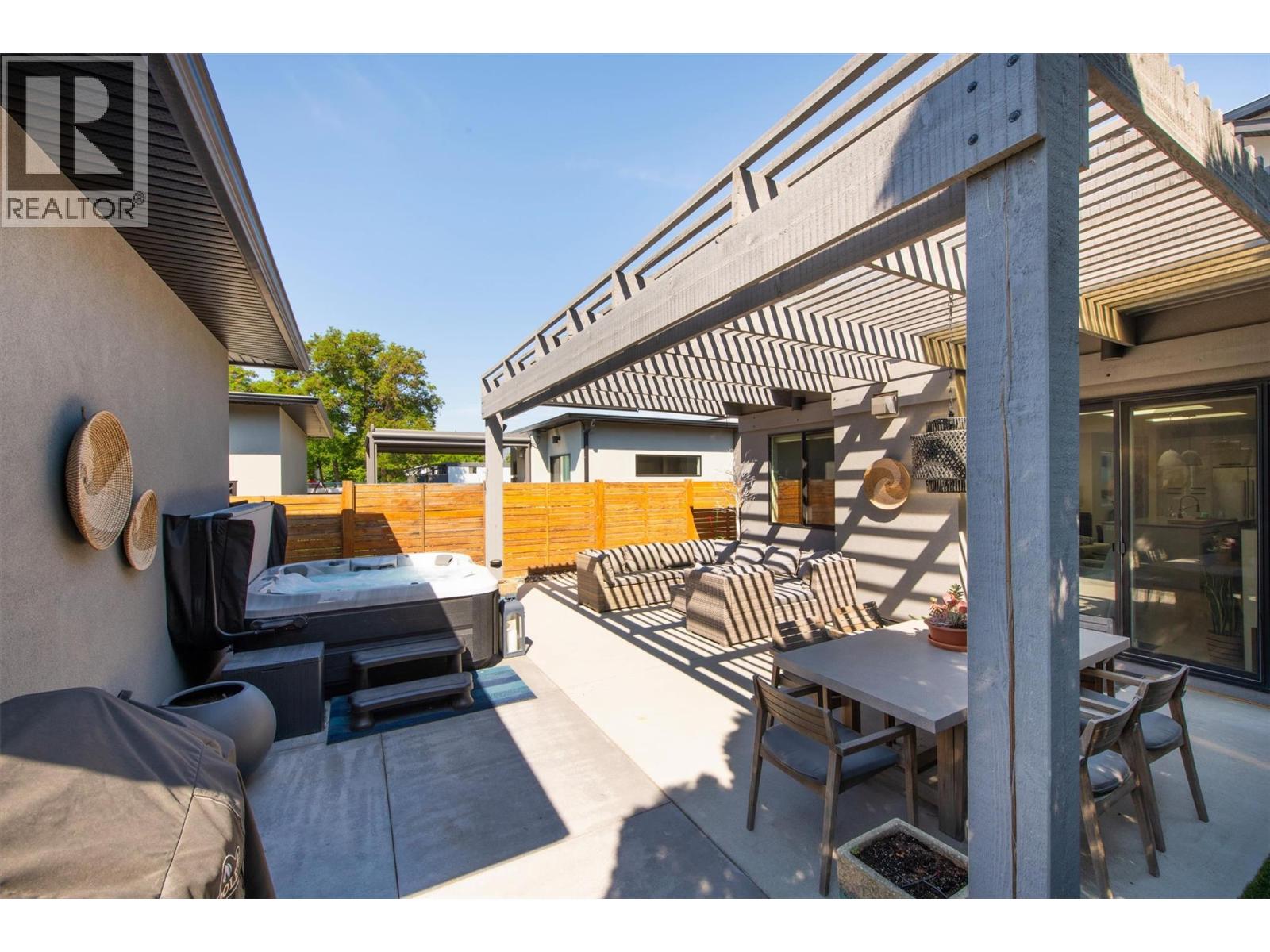 553 Patterson Avenue