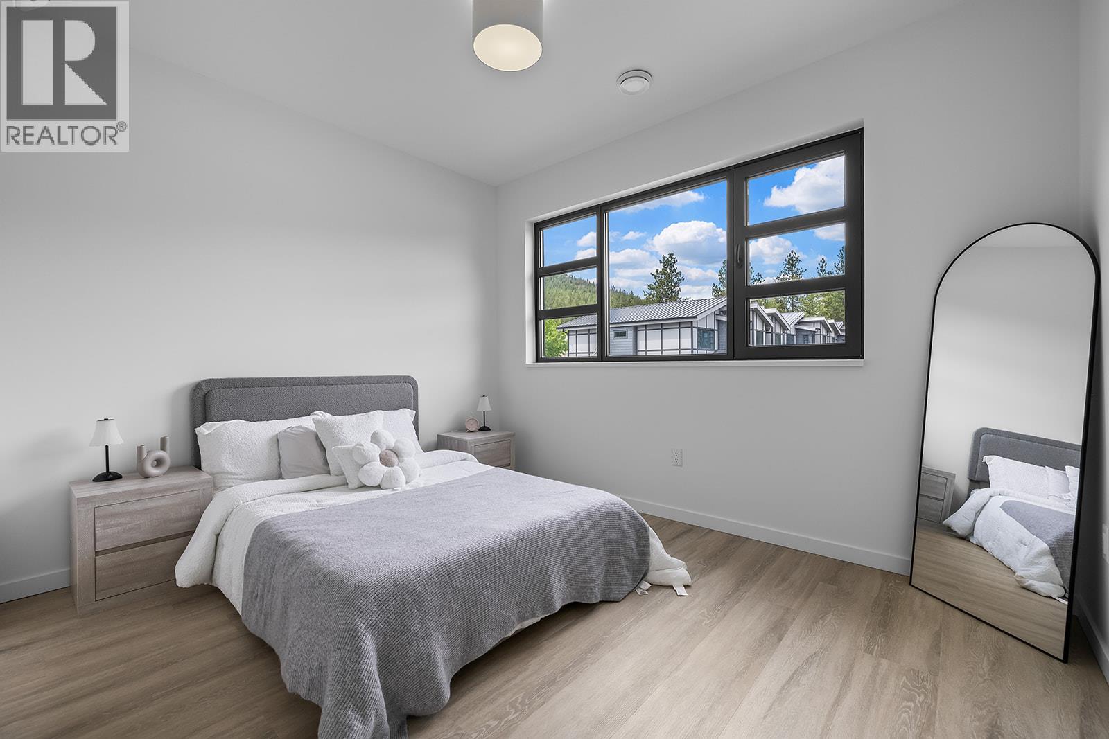 3210 Salmon Road Unit# 10