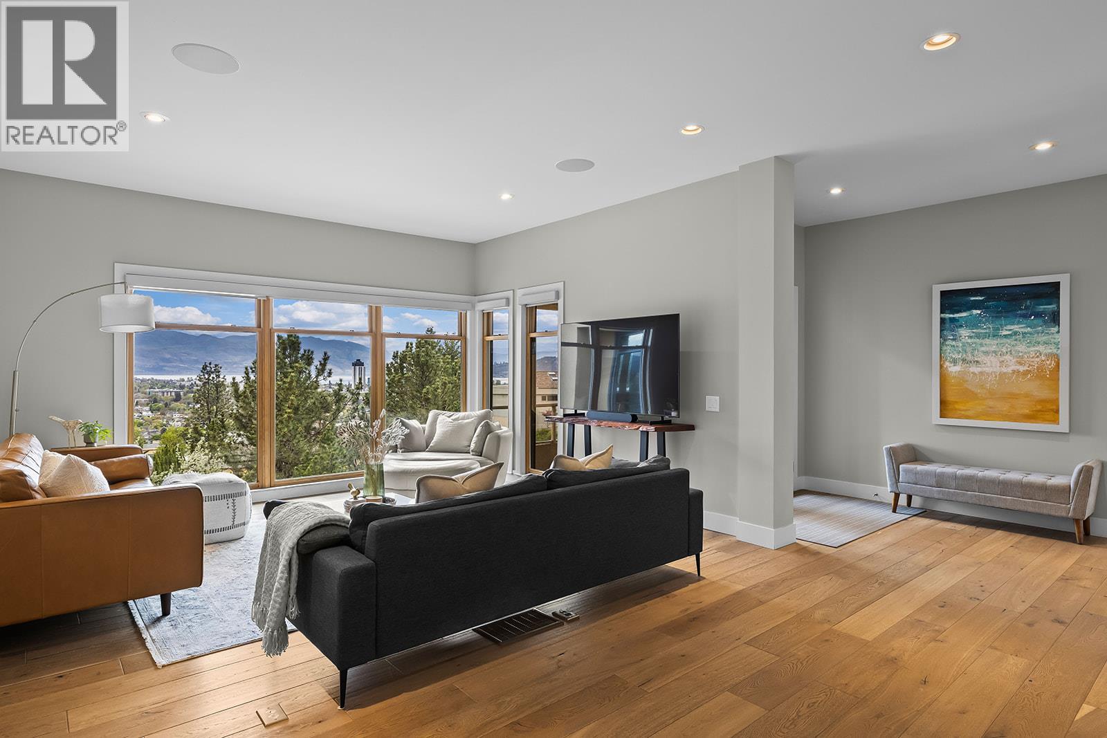 837 Mount Royal Drive
