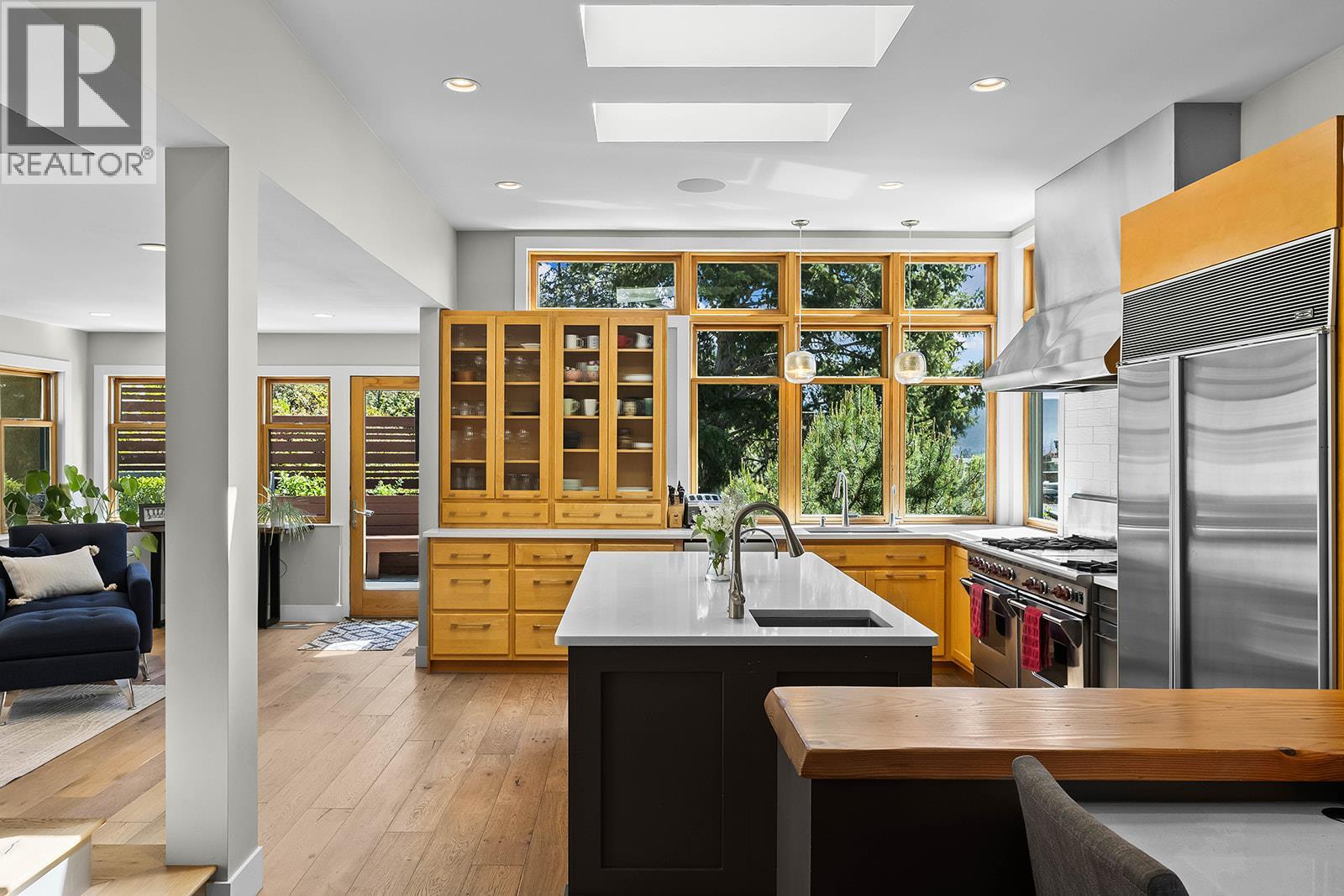 837 Mount Royal Drive