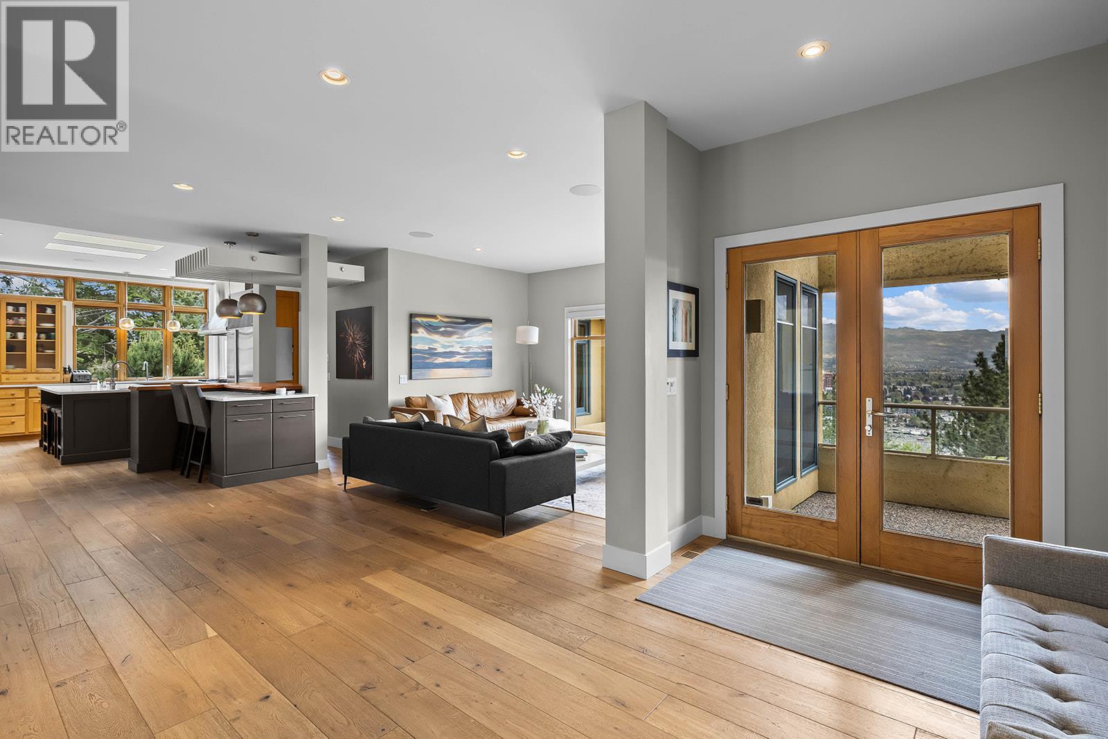837 Mount Royal Drive