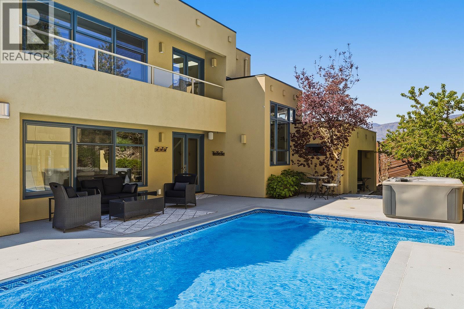 837 Mount Royal Drive
