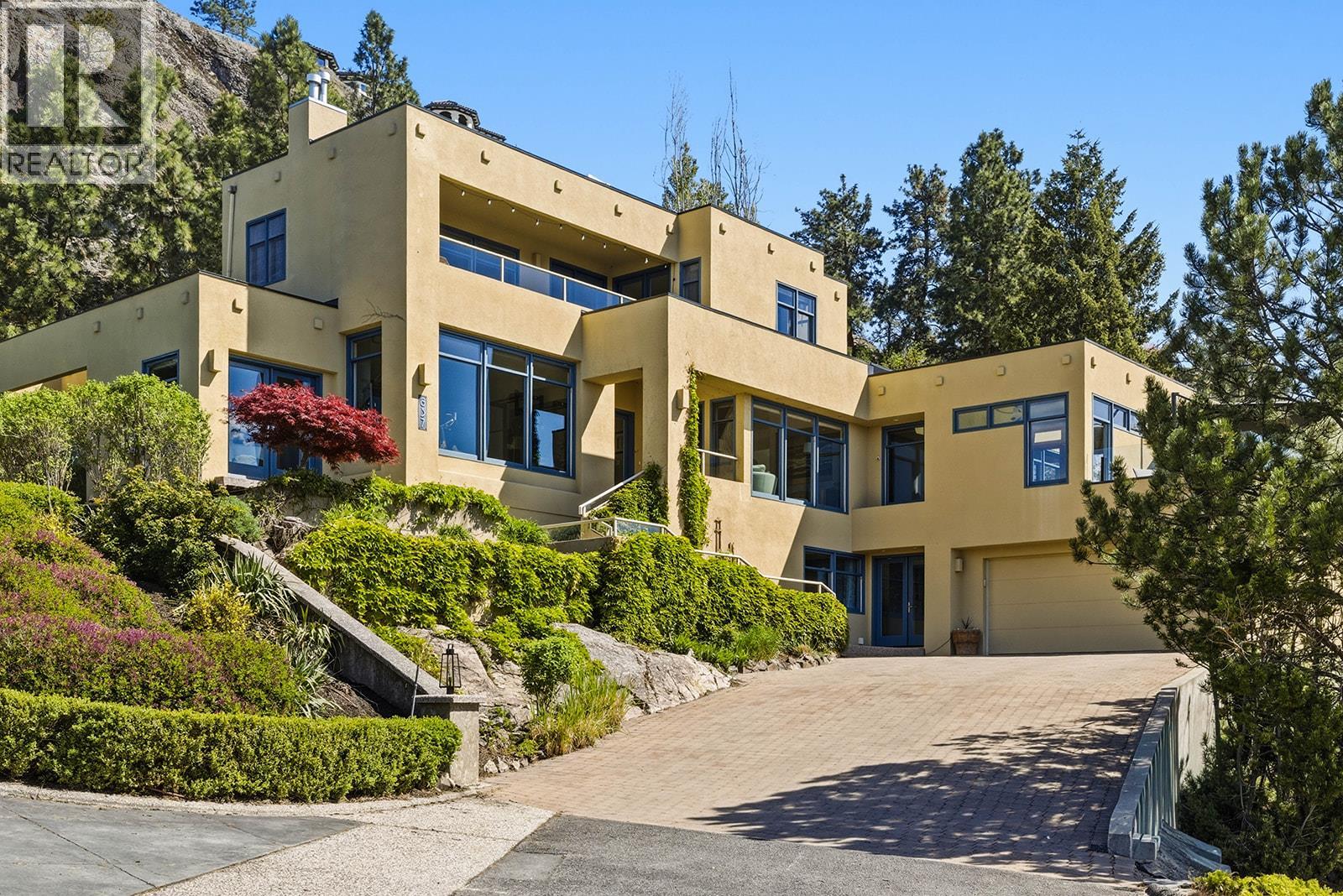 837 Mount Royal Drive