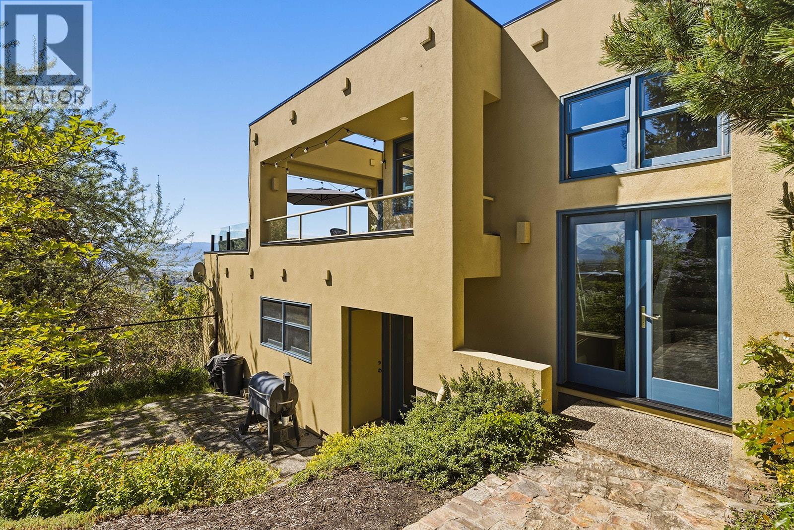 837 Mount Royal Drive