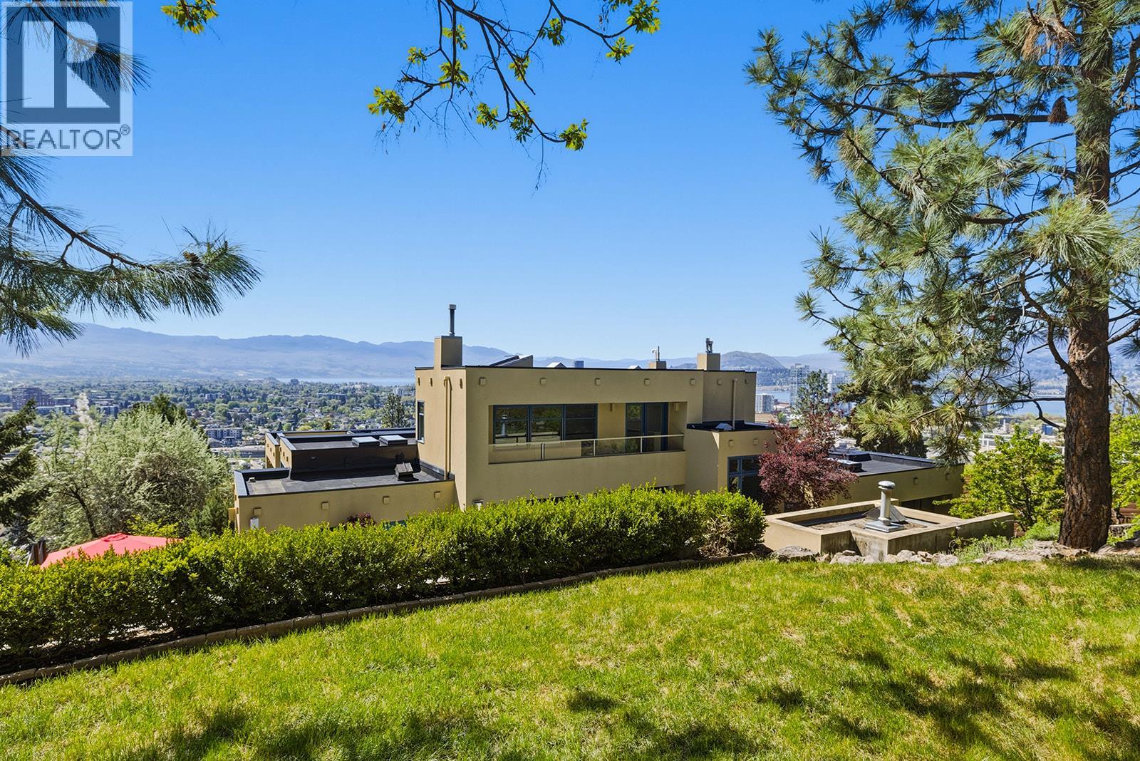 837 Mount Royal Drive
