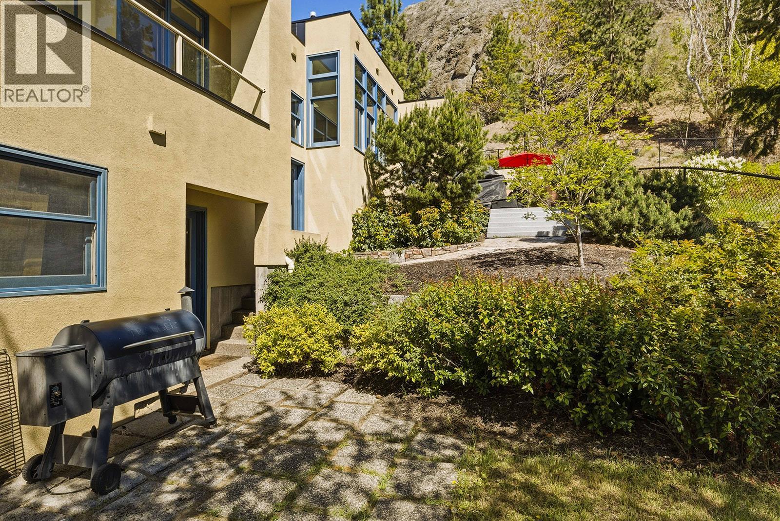 837 Mount Royal Drive