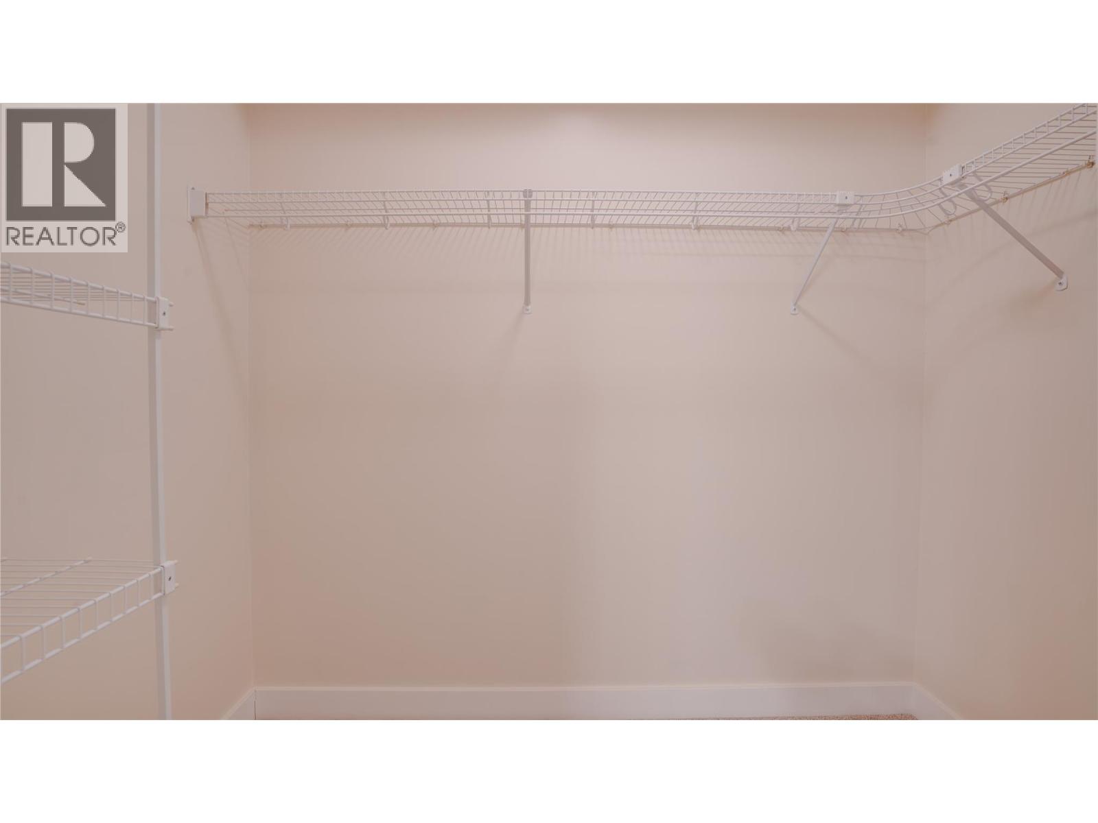 2551 Shoreline Drive Unit# 412