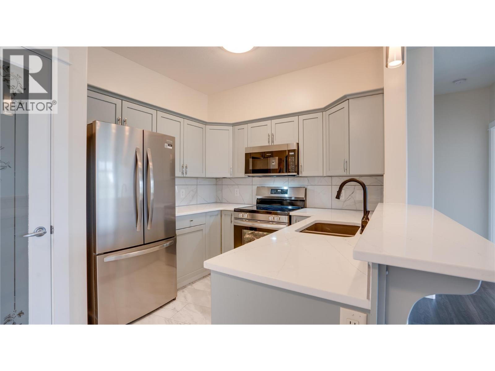 2551 Shoreline Drive Unit# 412