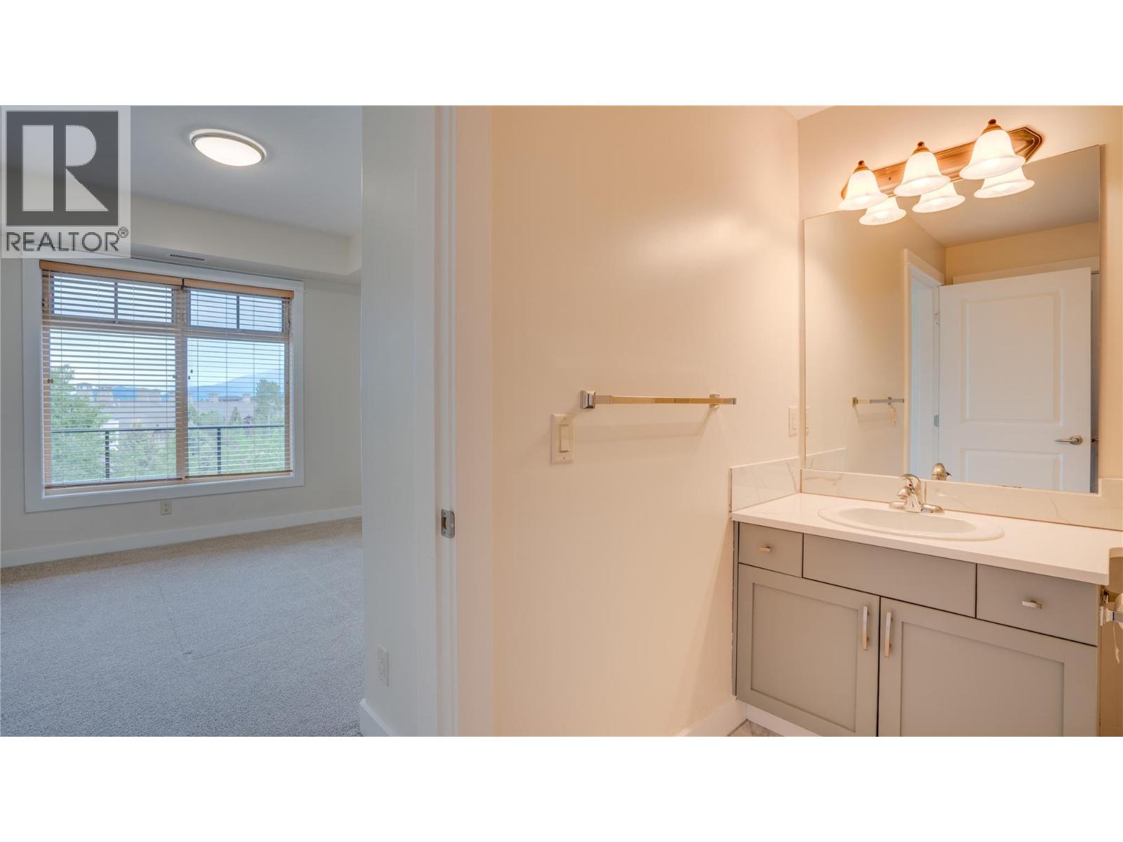 2551 Shoreline Drive Unit# 412