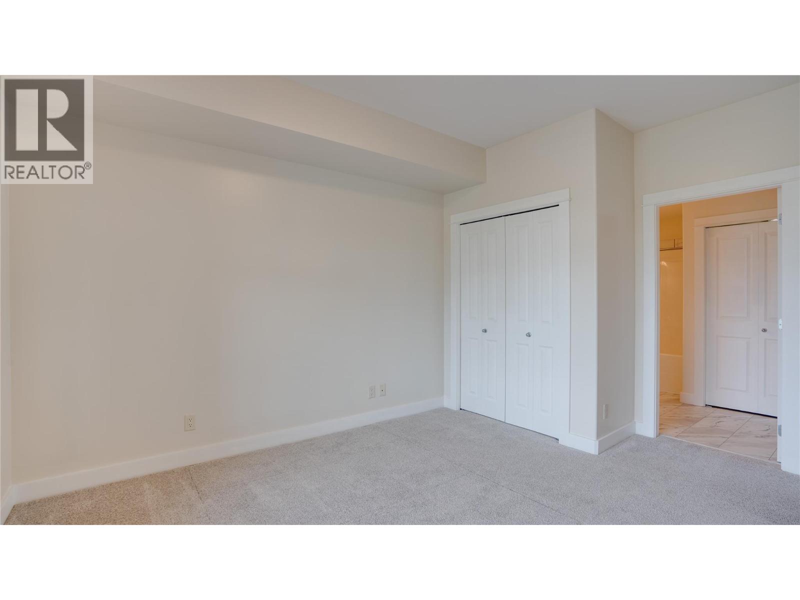 2551 Shoreline Drive Unit# 412