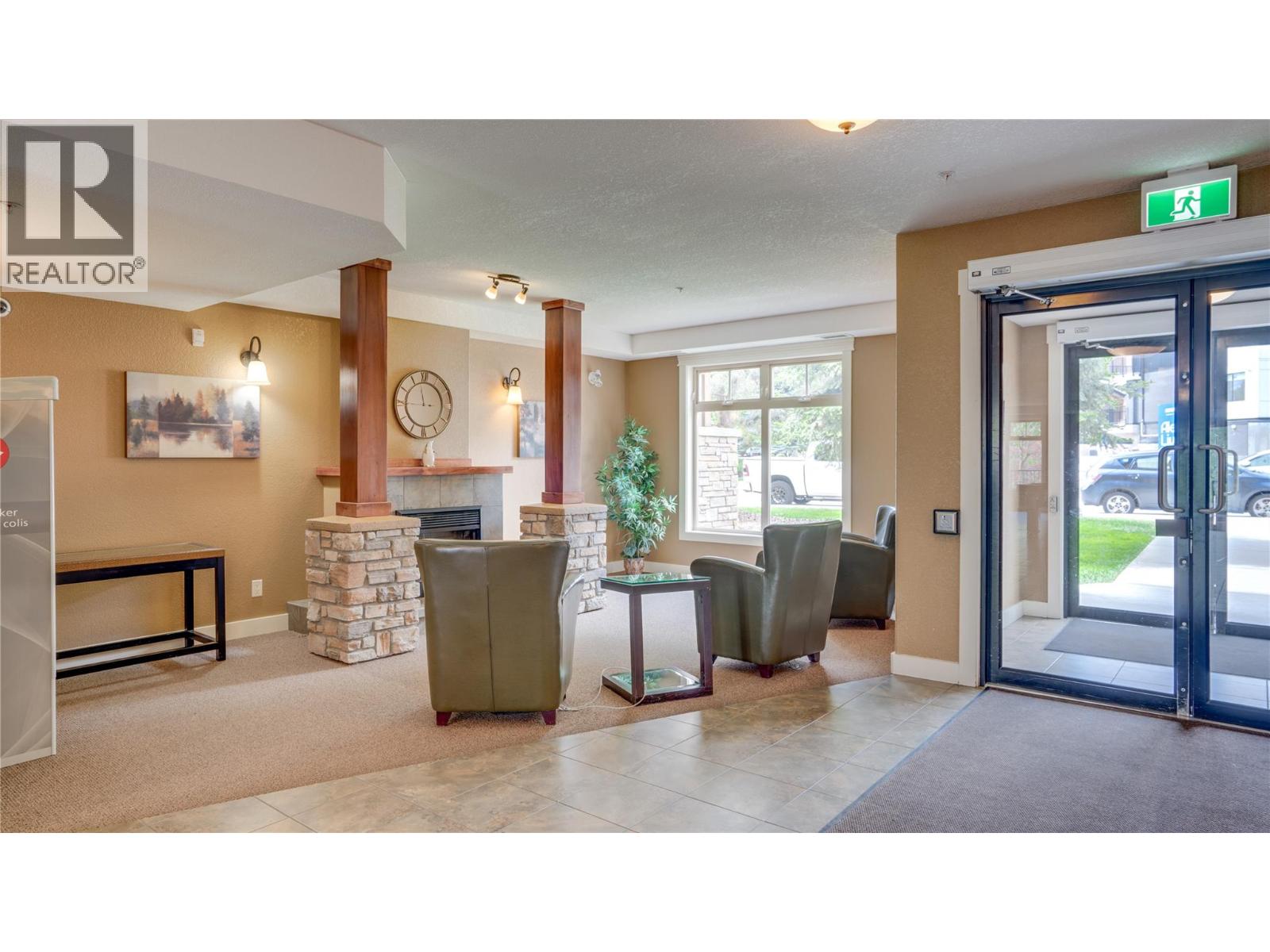 2551 Shoreline Drive Unit# 412