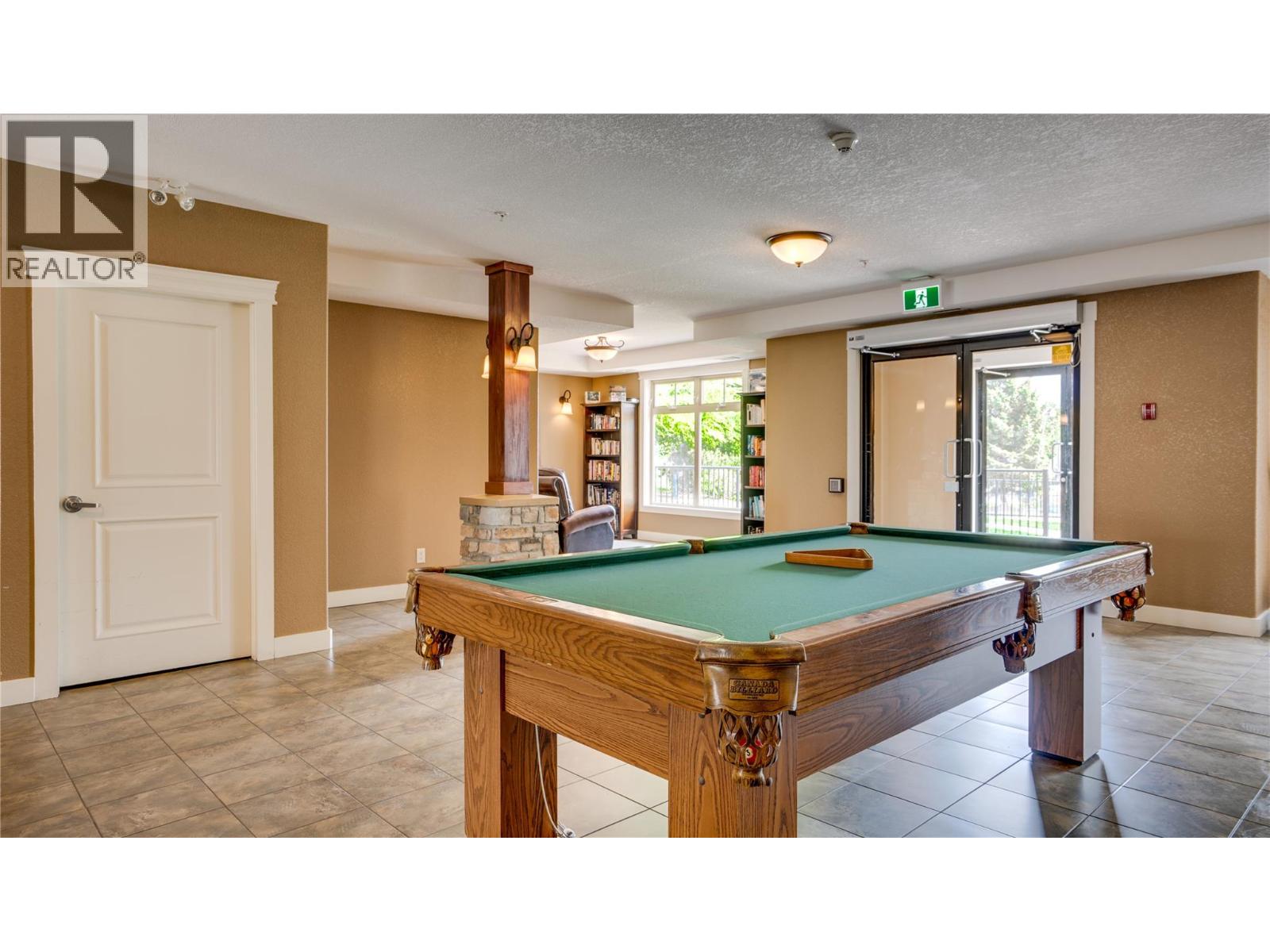 2551 Shoreline Drive Unit# 412